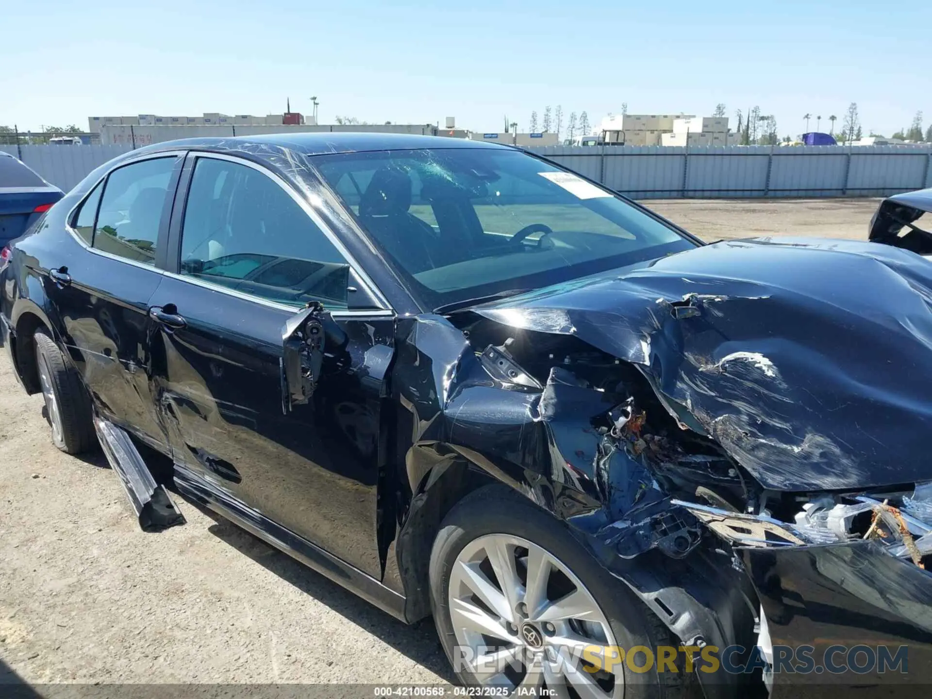 14 Photograph of a damaged car 4T1C11AK2PU185909 TOYOTA CAMRY 2023