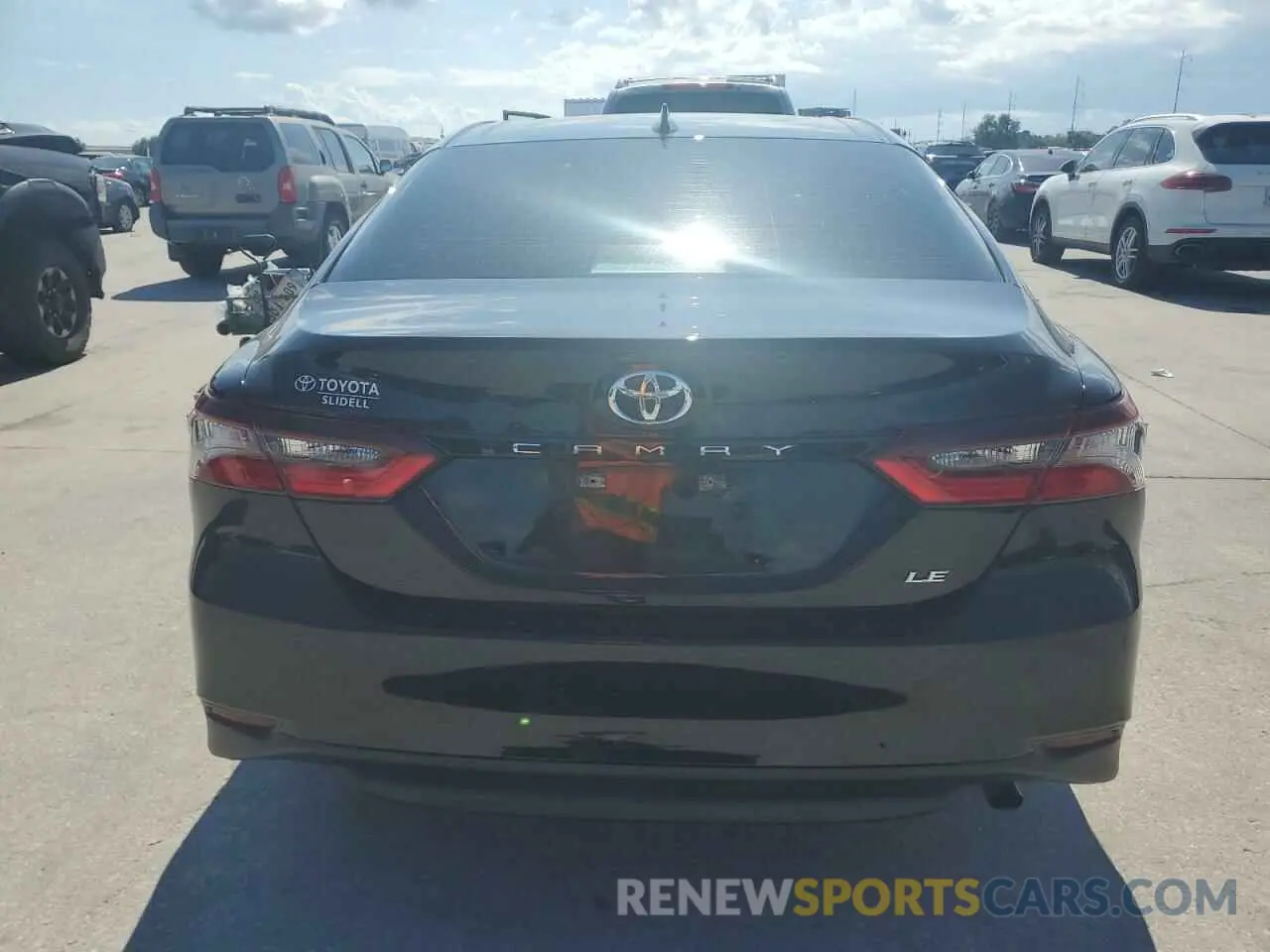 6 Photograph of a damaged car 4T1C11AK2PU811586 TOYOTA CAMRY 2023