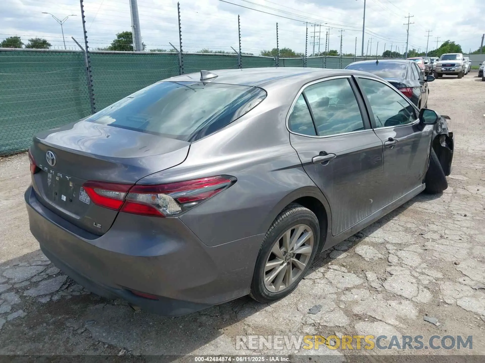 4 Photograph of a damaged car 4T1C11AK3PU110040 TOYOTA CAMRY 2023