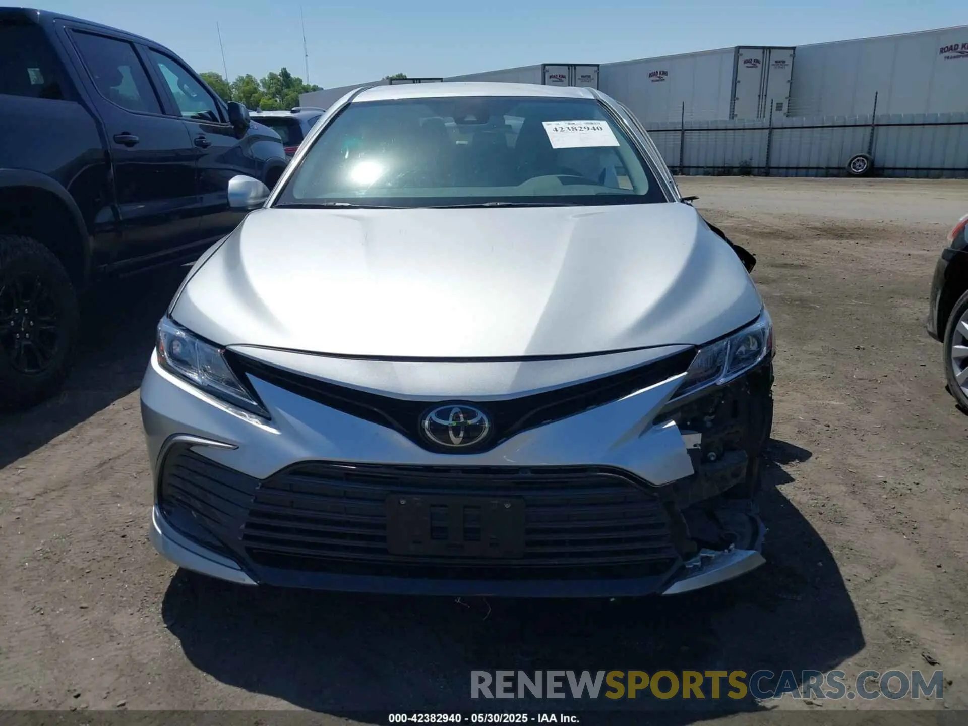 12 Photograph of a damaged car 4T1C11AK3PU125458 TOYOTA CAMRY 2023