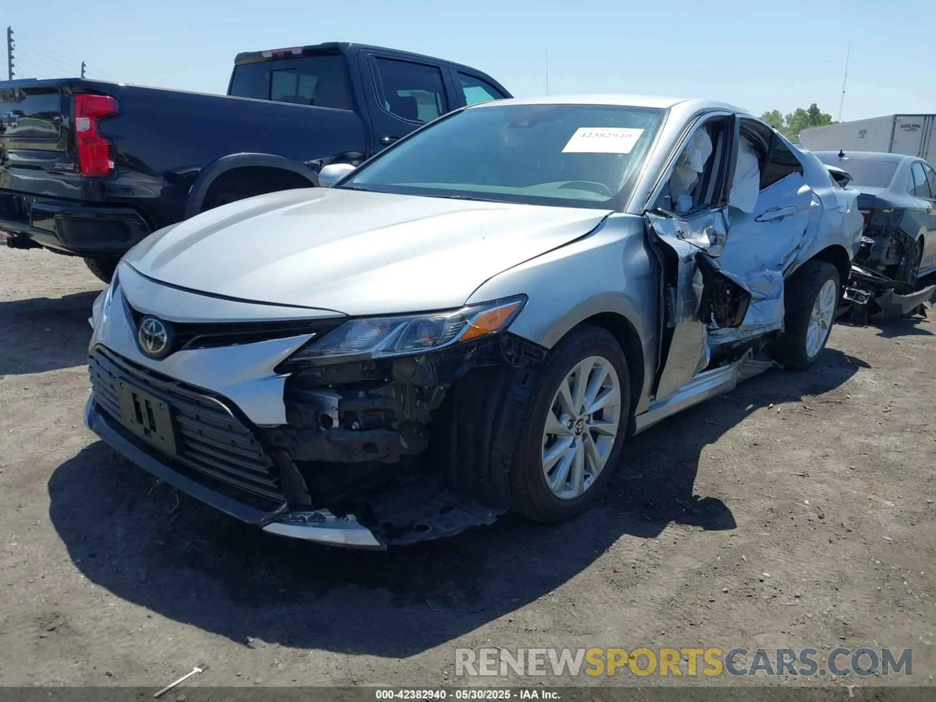 14 Photograph of a damaged car 4T1C11AK3PU125458 TOYOTA CAMRY 2023