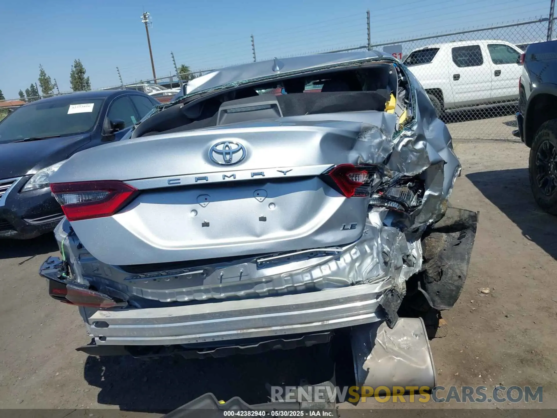 16 Photograph of a damaged car 4T1C11AK3PU125458 TOYOTA CAMRY 2023