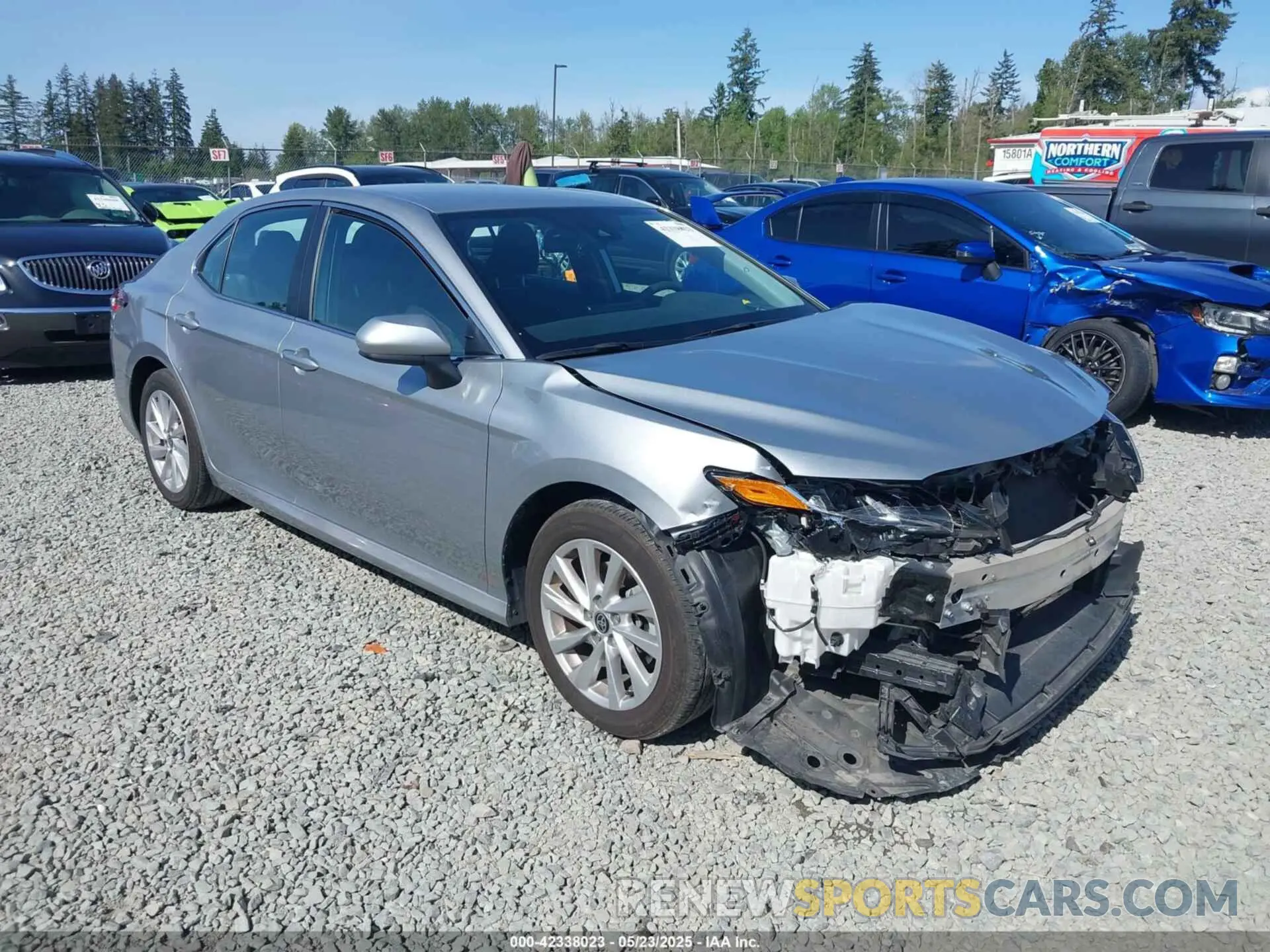 1 Photograph of a damaged car 4T1C11AK3PU172750 TOYOTA CAMRY 2023