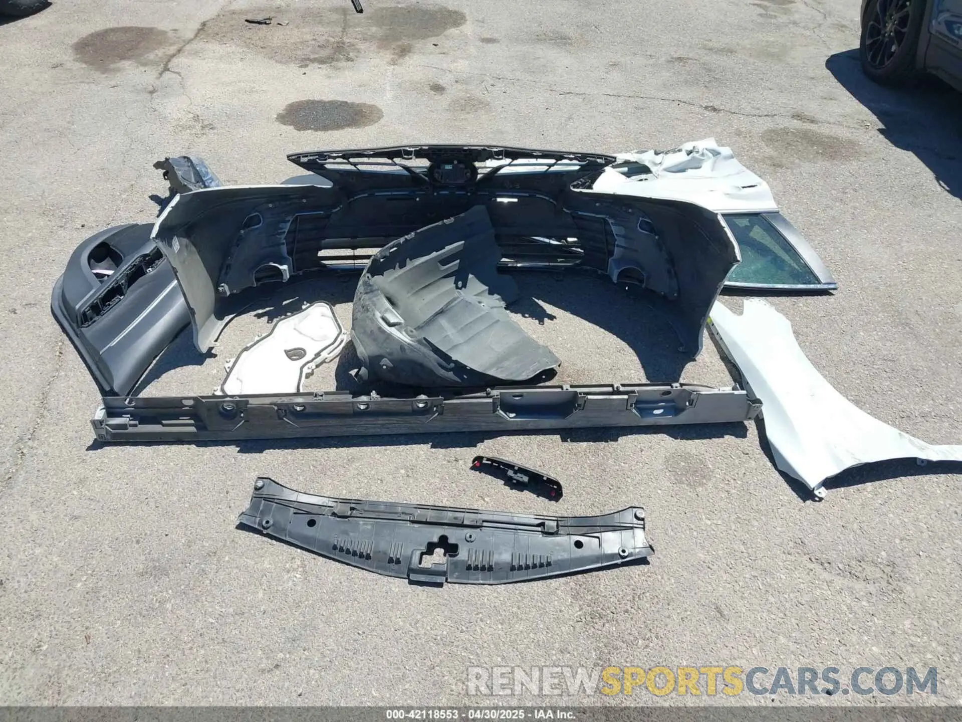 18 Photograph of a damaged car 4T1C11AK3PU182386 TOYOTA CAMRY 2023
