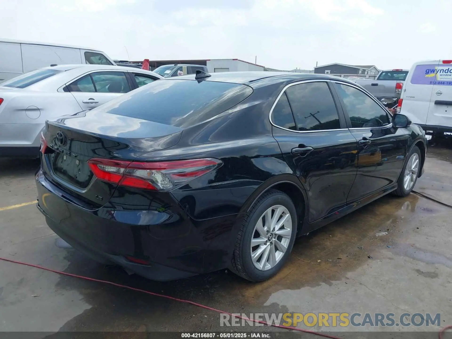 4 Photograph of a damaged car 4T1C11AK3PU182887 TOYOTA CAMRY 2023