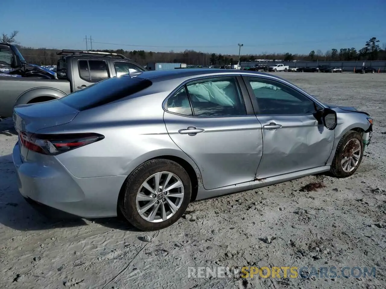 3 Photograph of a damaged car 4T1C11AK3PU746019 TOYOTA CAMRY 2023