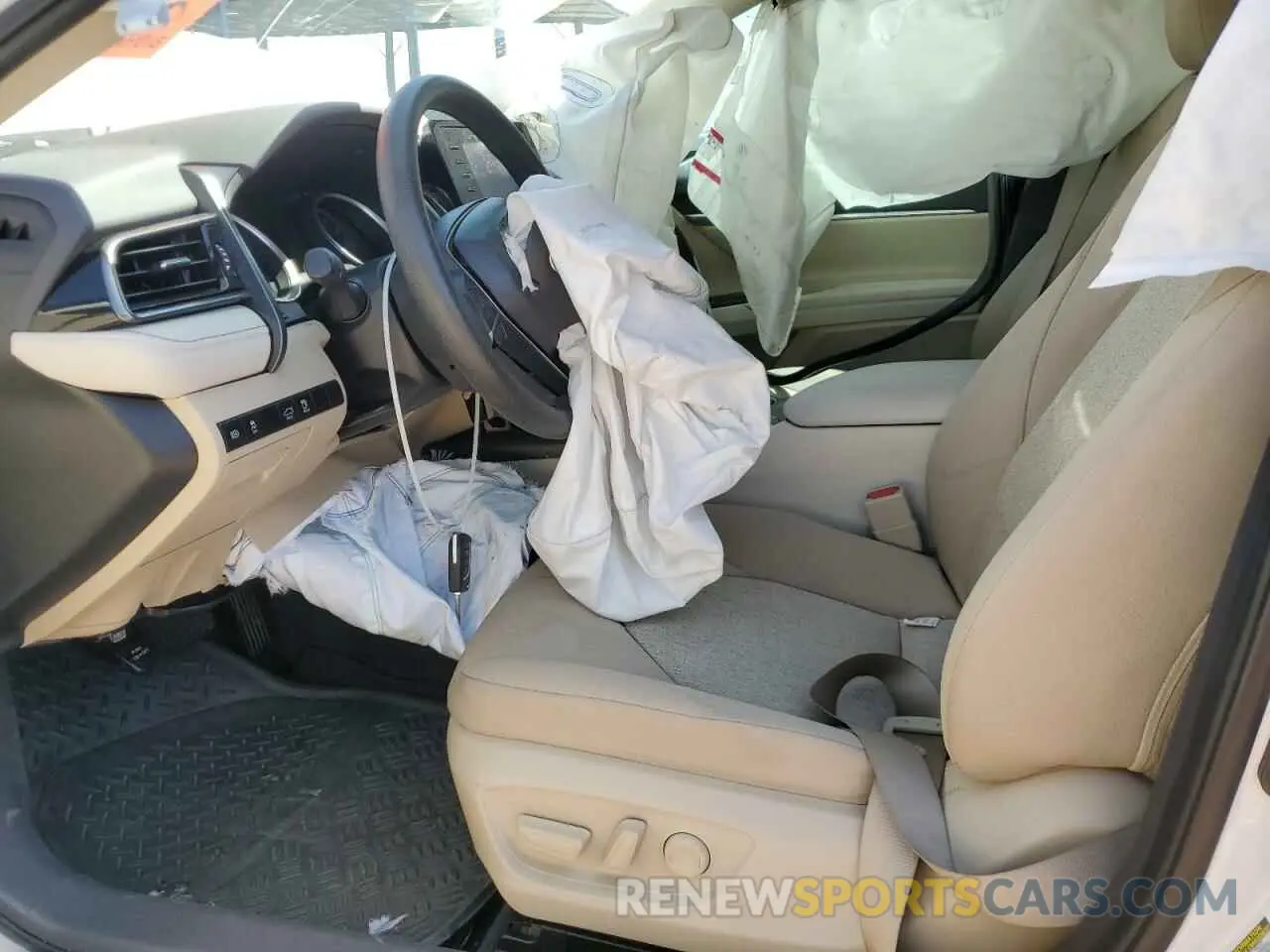 7 Photograph of a damaged car 4T1C11AK3PU762544 TOYOTA CAMRY 2023
