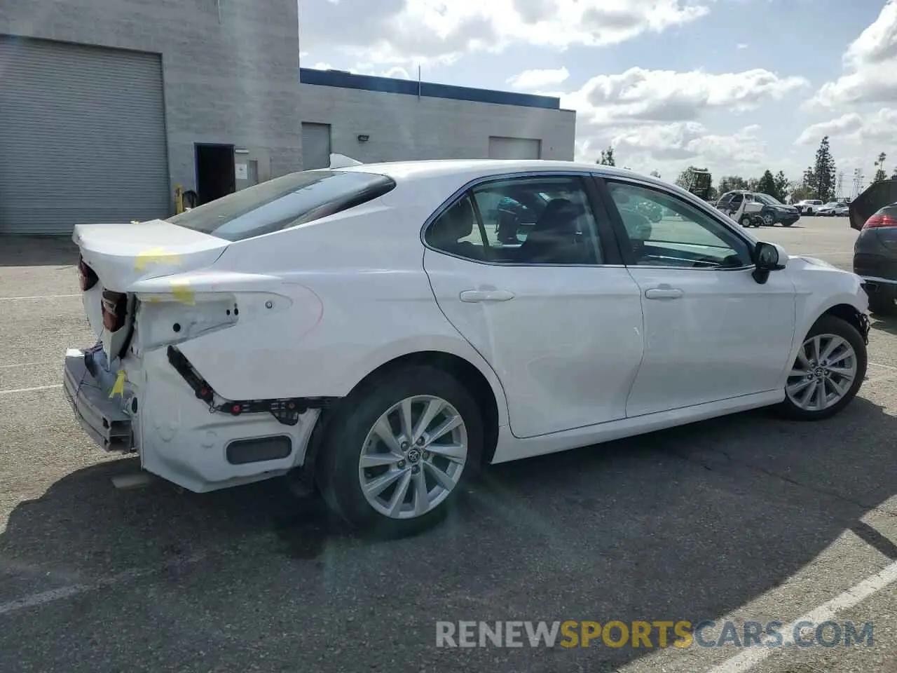 3 Photograph of a damaged car 4T1C11AK4PU118082 TOYOTA CAMRY 2023