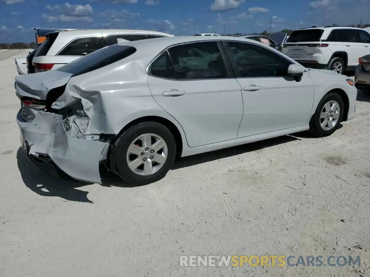 3 Photograph of a damaged car 4T1C11AK4PU160560 TOYOTA CAMRY 2023