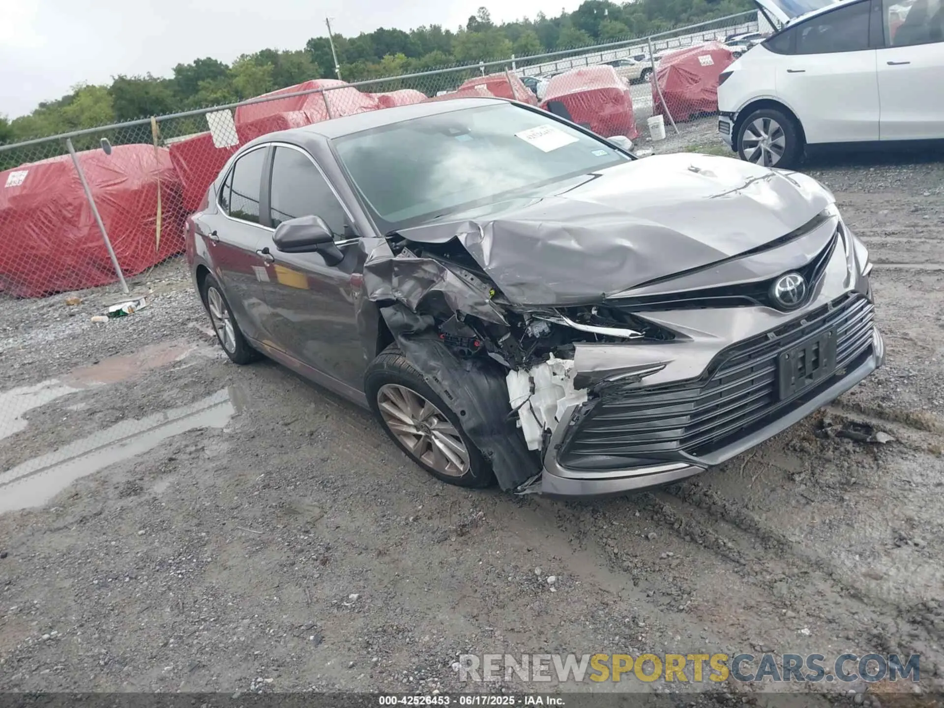 1 Photograph of a damaged car 4T1C11AK5PU106684 TOYOTA CAMRY 2023