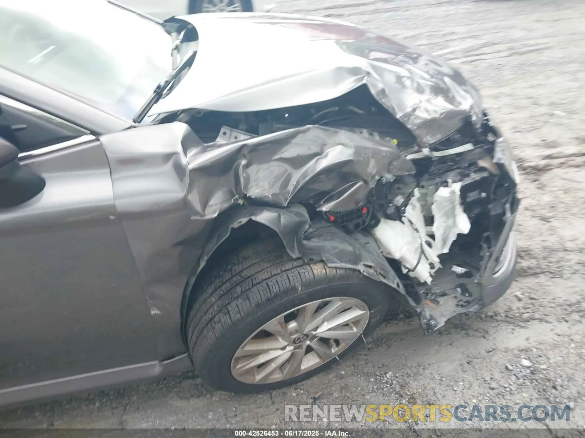 6 Photograph of a damaged car 4T1C11AK5PU106684 TOYOTA CAMRY 2023