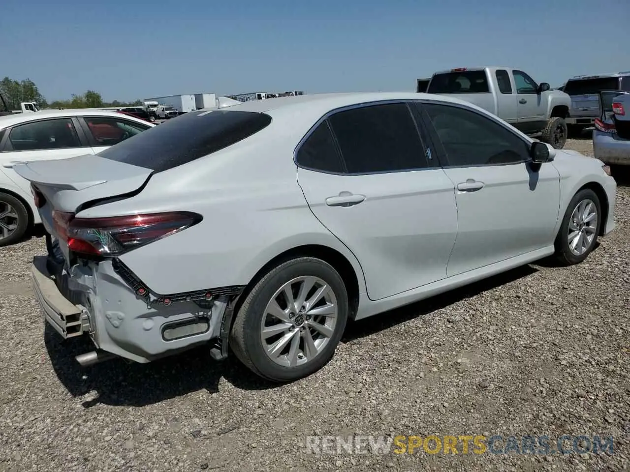 3 Photograph of a damaged car 4T1C11AK5PU119726 TOYOTA CAMRY 2023