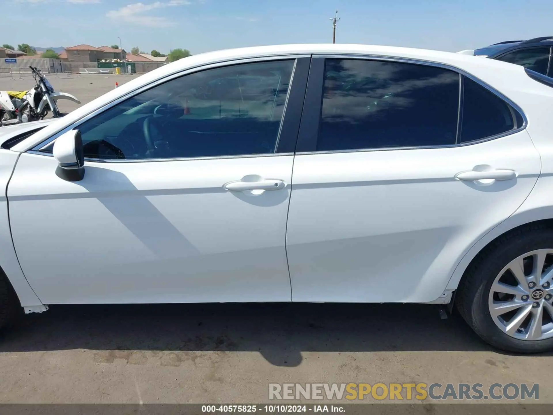 15 Photograph of a damaged car 4T1C11AK5PU140611 TOYOTA CAMRY 2023