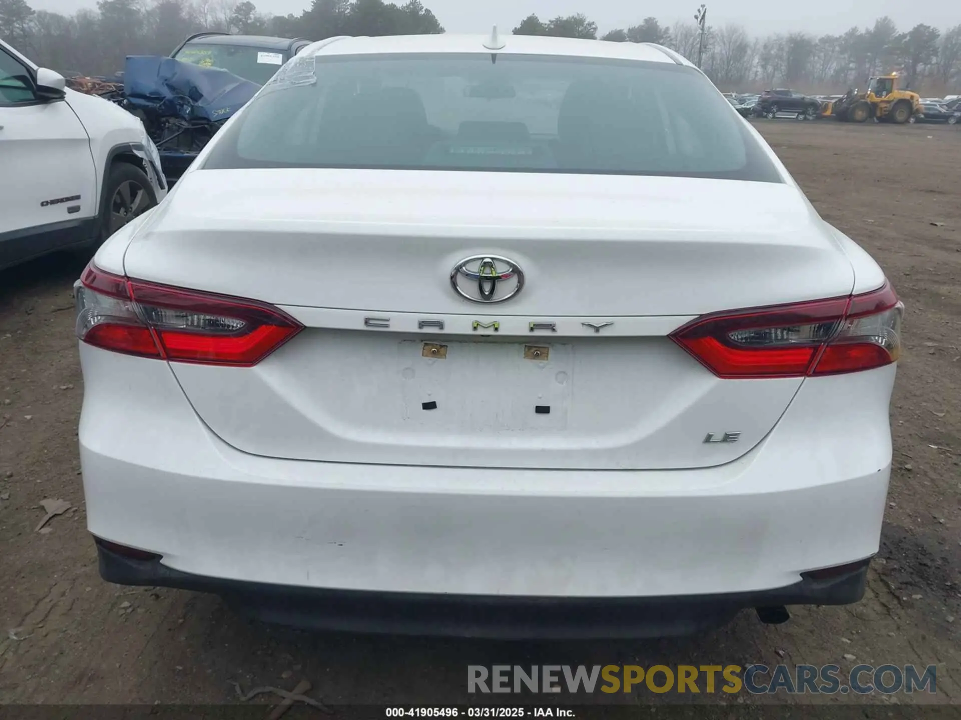 16 Photograph of a damaged car 4T1C11AK5PU742599 TOYOTA CAMRY 2023