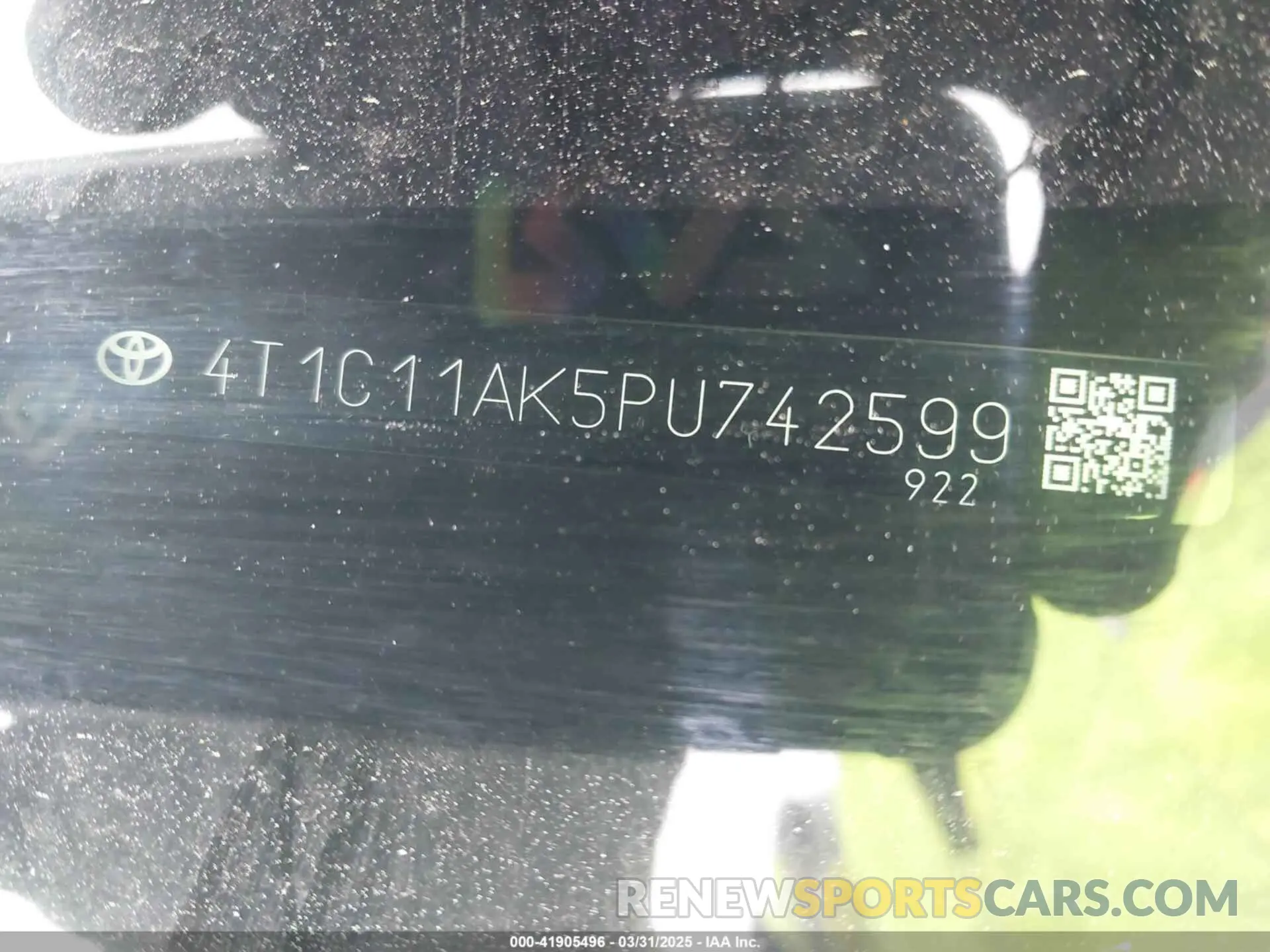 17 Photograph of a damaged car 4T1C11AK5PU742599 TOYOTA CAMRY 2023