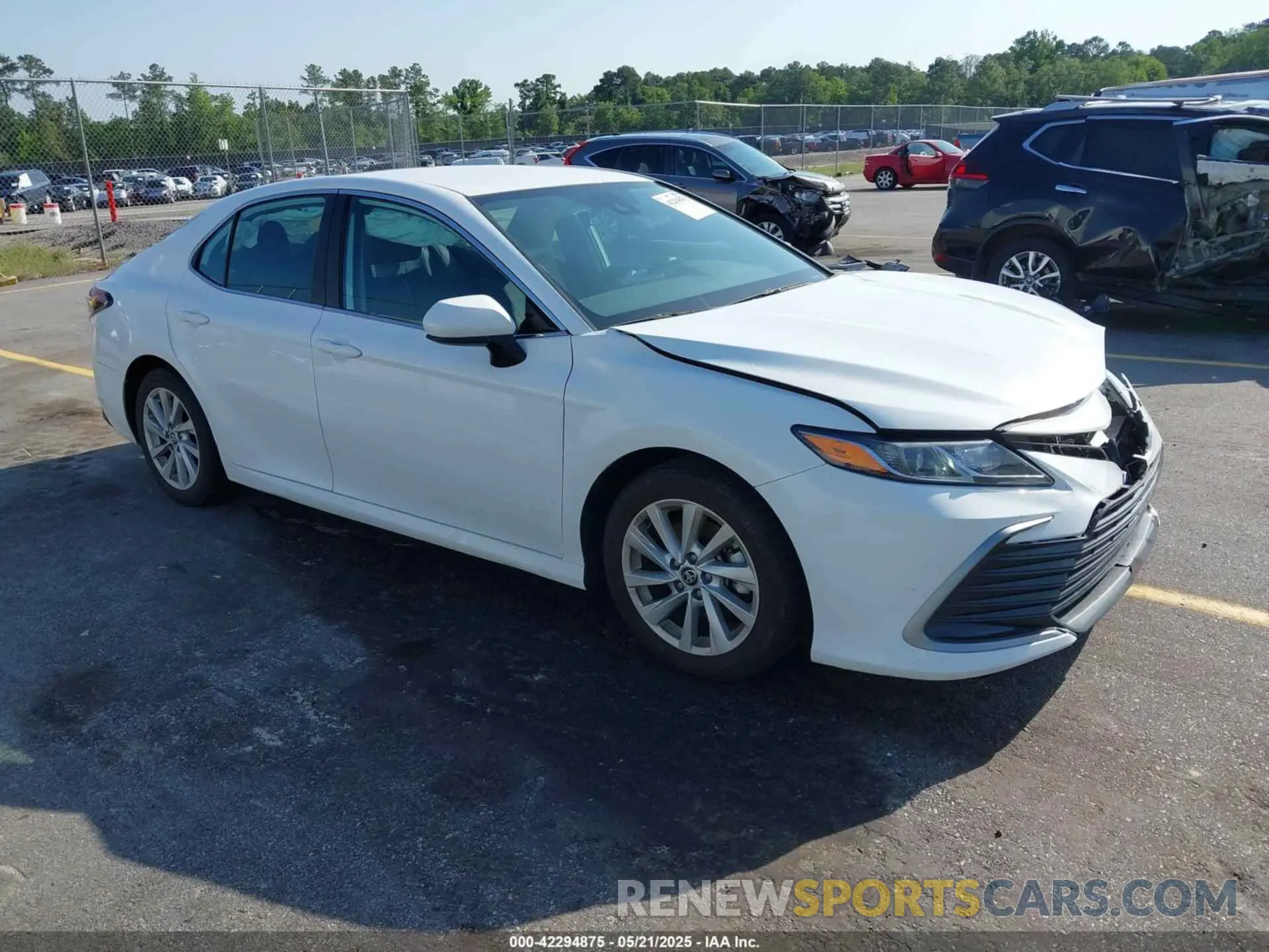 1 Photograph of a damaged car 4T1C11AK5PU745146 TOYOTA CAMRY 2023
