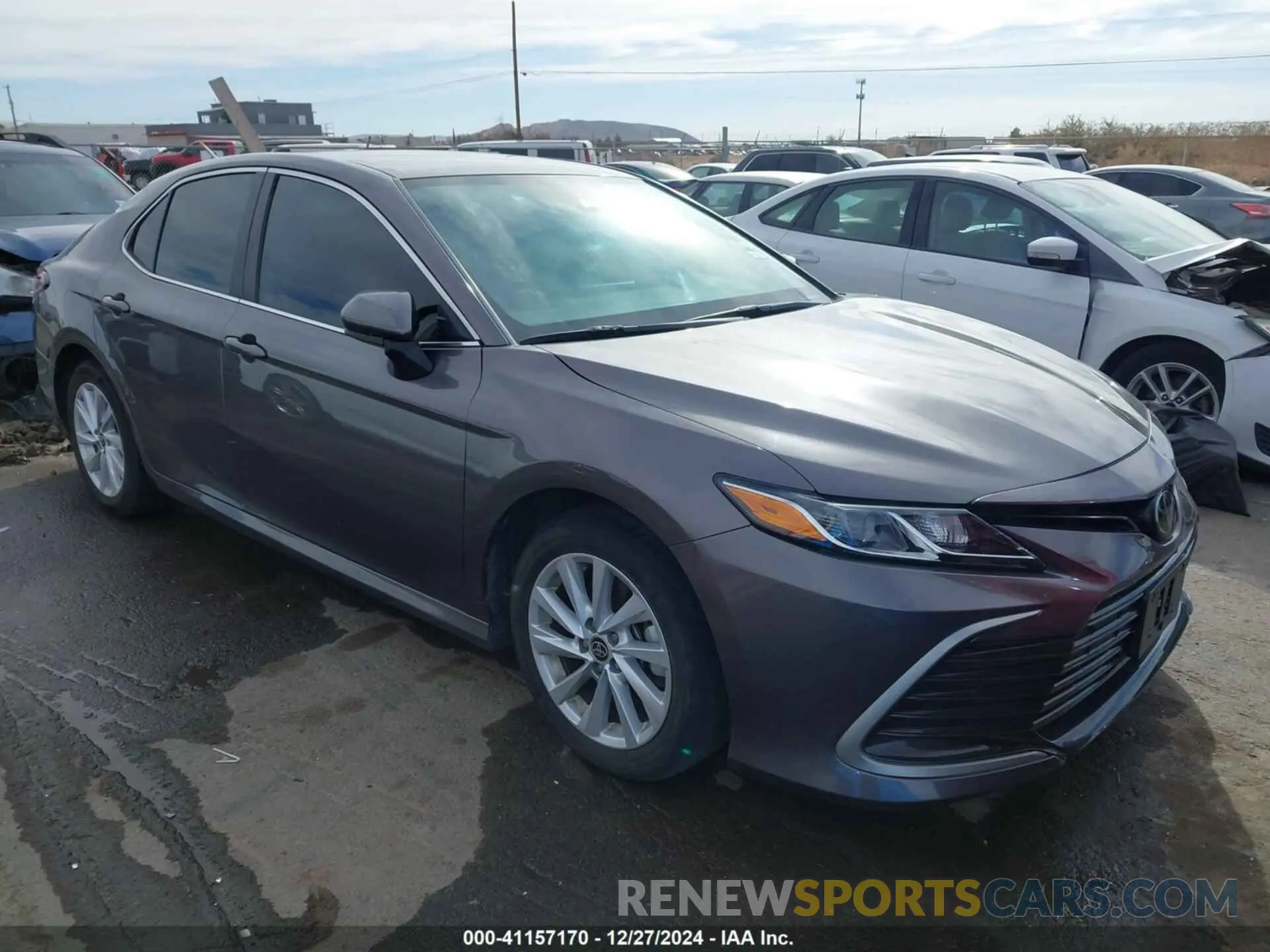 1 Photograph of a damaged car 4T1C11AK5PU828978 TOYOTA CAMRY 2023