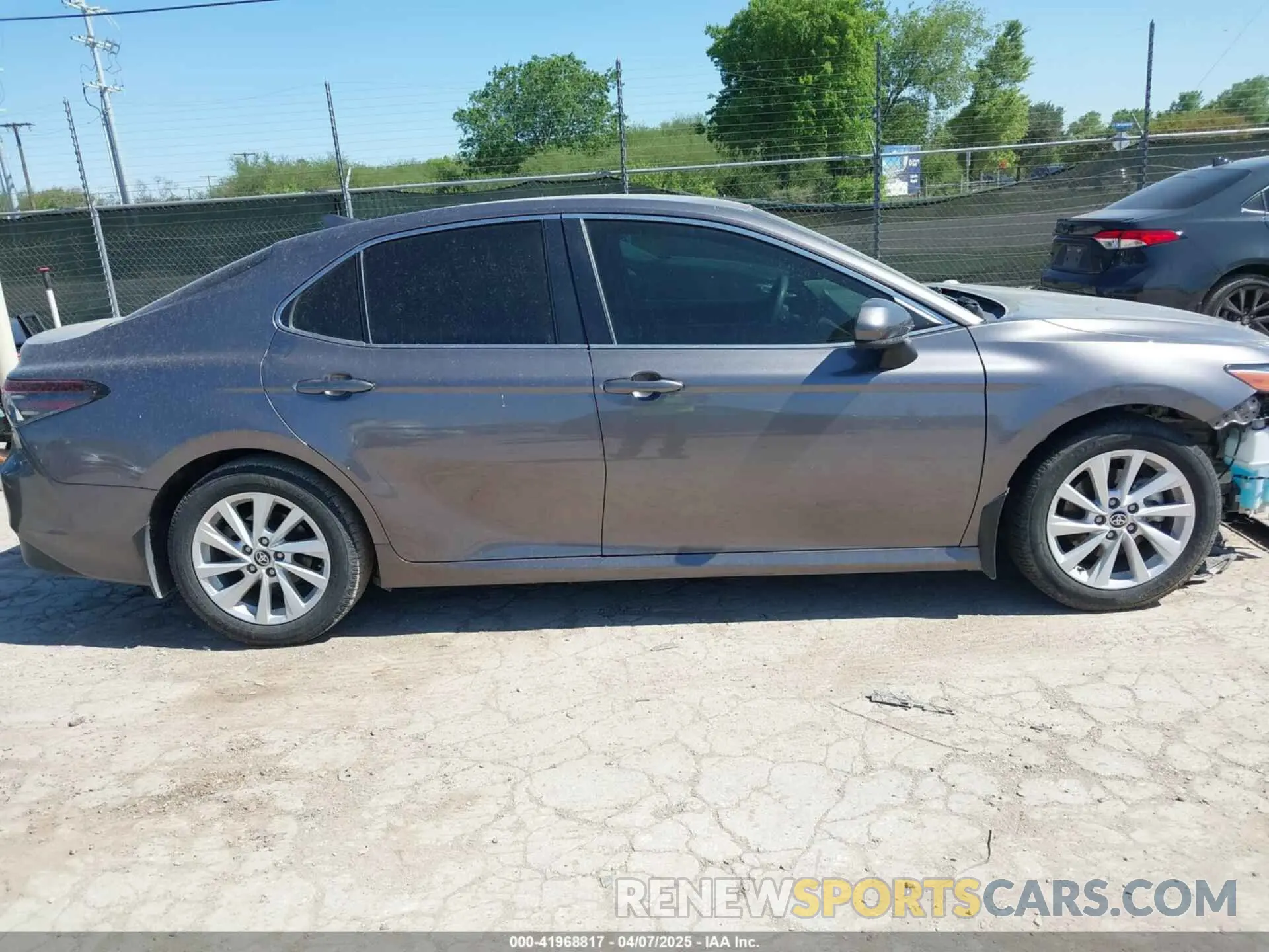 14 Photograph of a damaged car 4T1C11AK6PU086669 TOYOTA CAMRY 2023