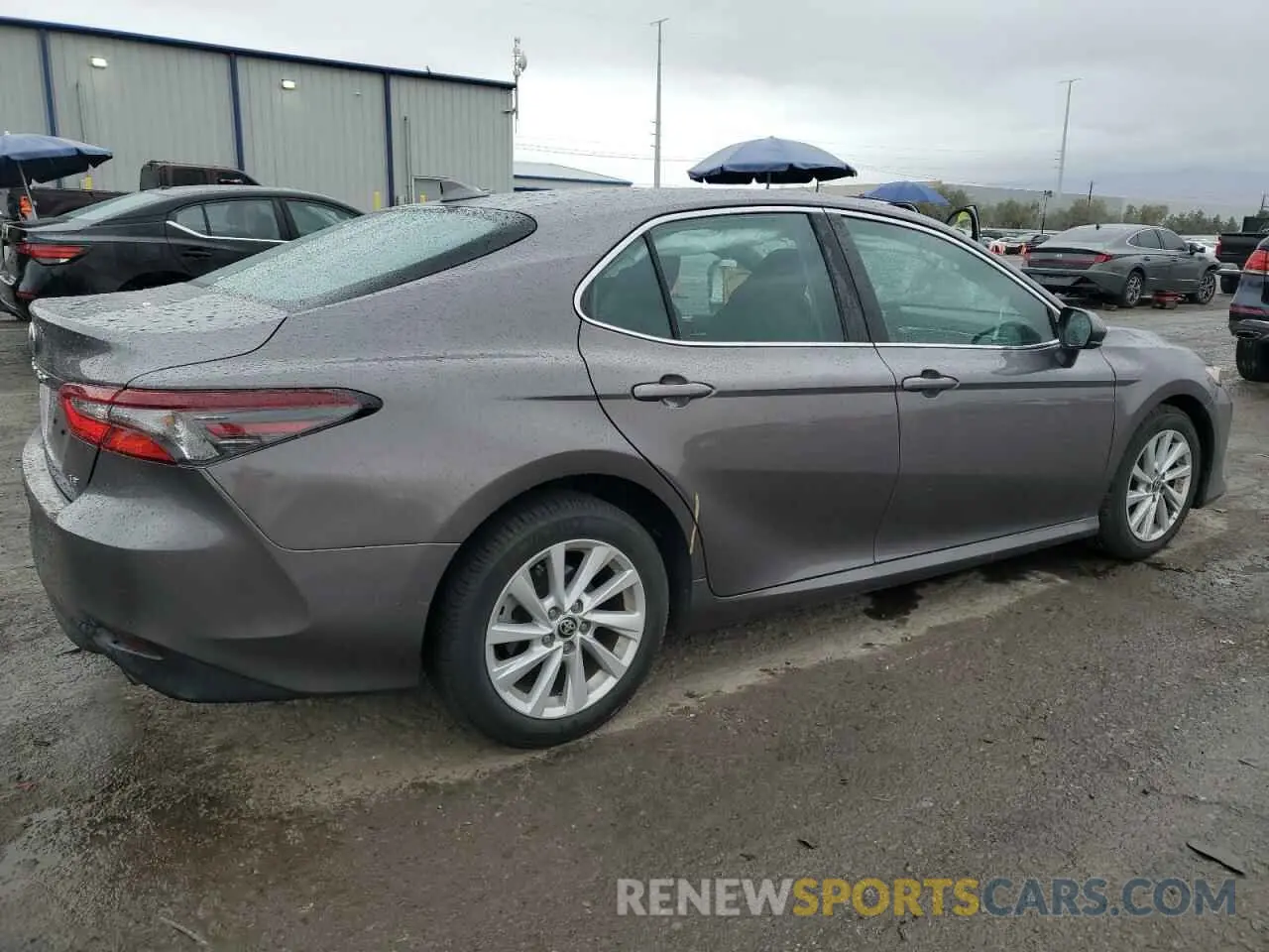 3 Photograph of a damaged car 4T1C11AK6PU098126 TOYOTA CAMRY 2023