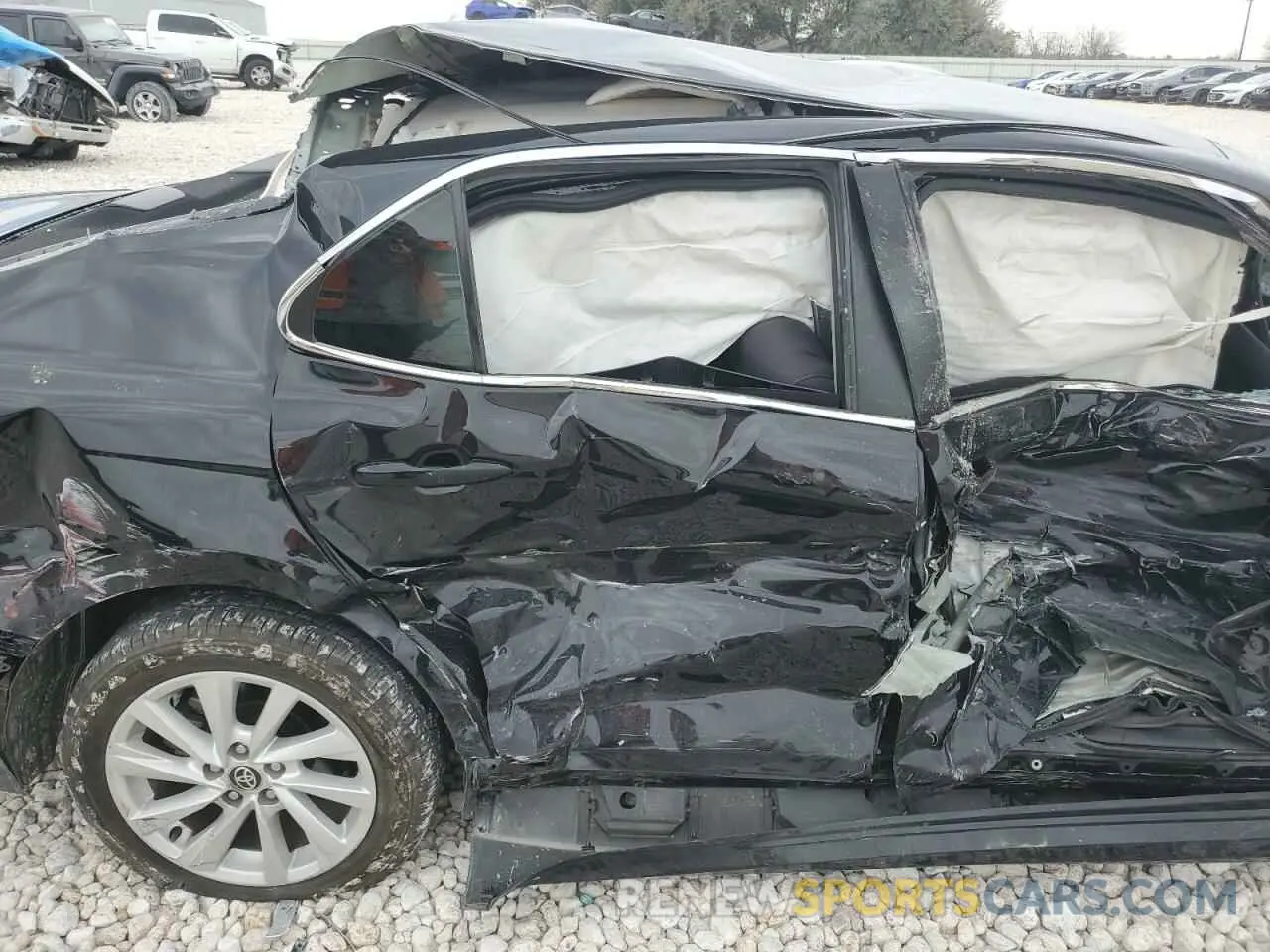 10 Photograph of a damaged car 4T1C11AK6PU124028 TOYOTA CAMRY 2023