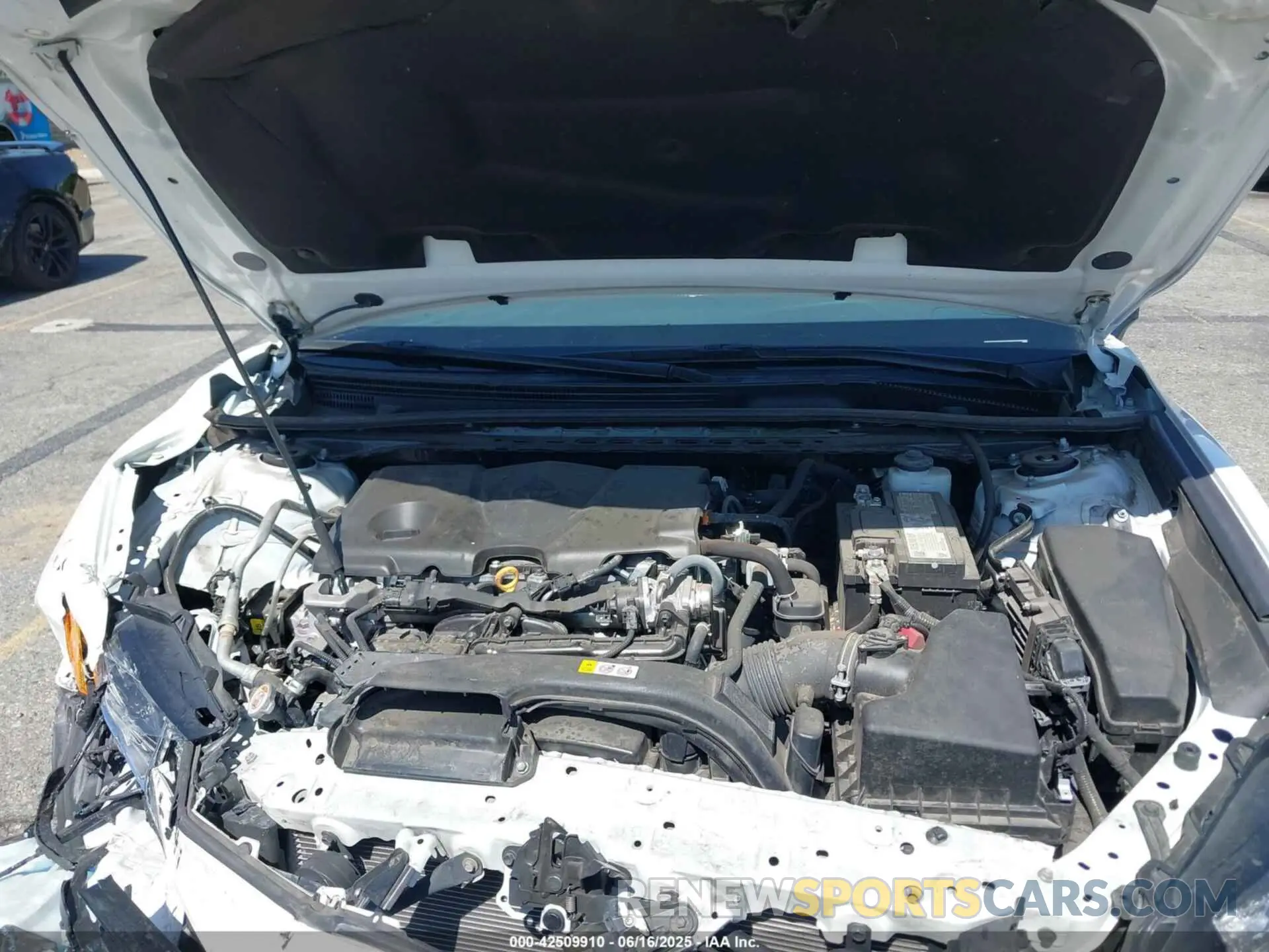 10 Photograph of a damaged car 4T1C11AK6PU783369 TOYOTA CAMRY 2023
