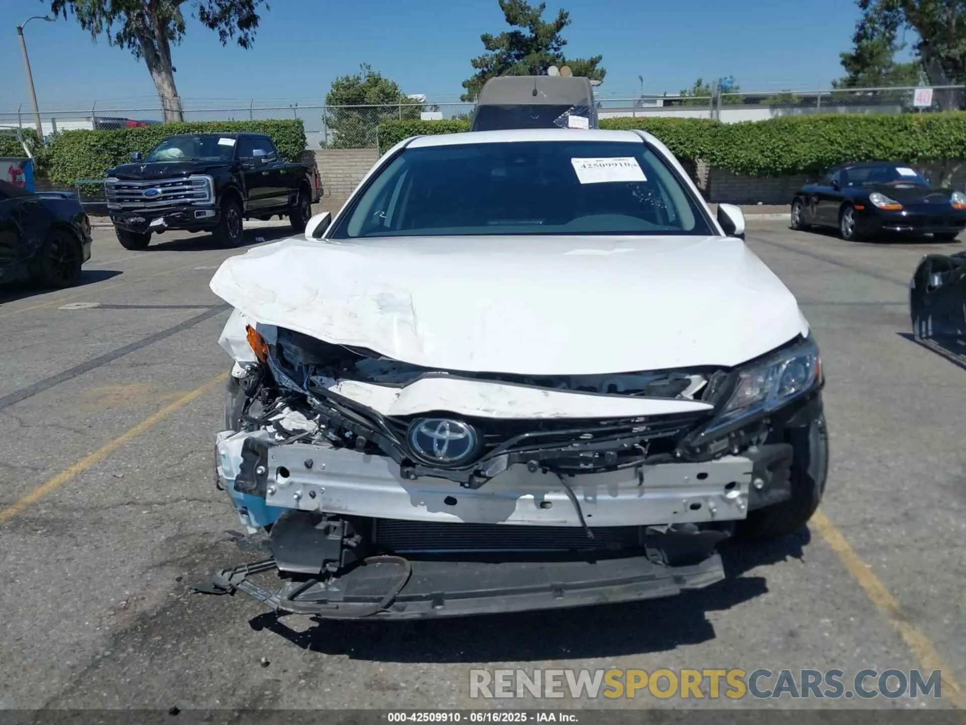 12 Photograph of a damaged car 4T1C11AK6PU783369 TOYOTA CAMRY 2023