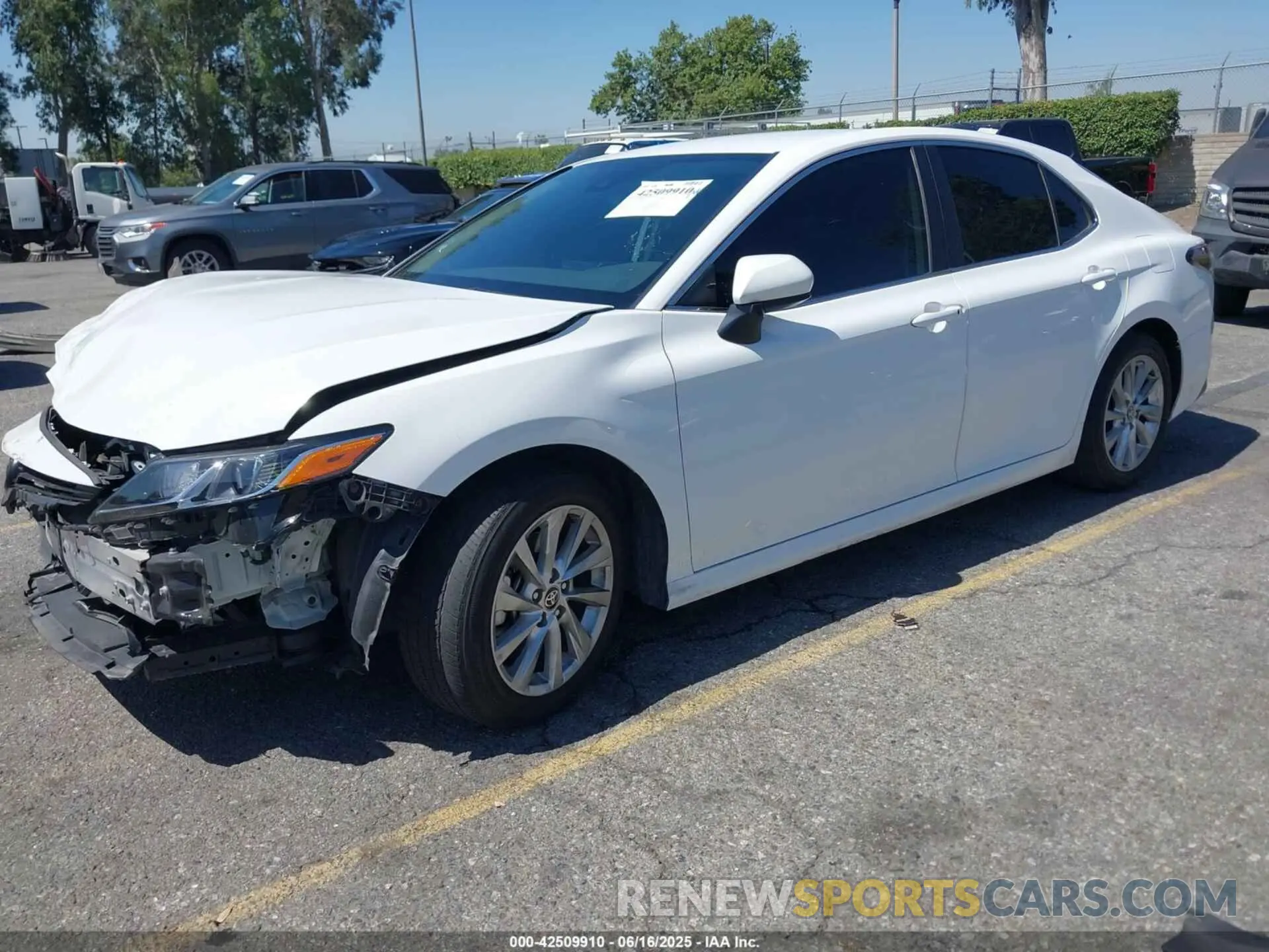 2 Photograph of a damaged car 4T1C11AK6PU783369 TOYOTA CAMRY 2023