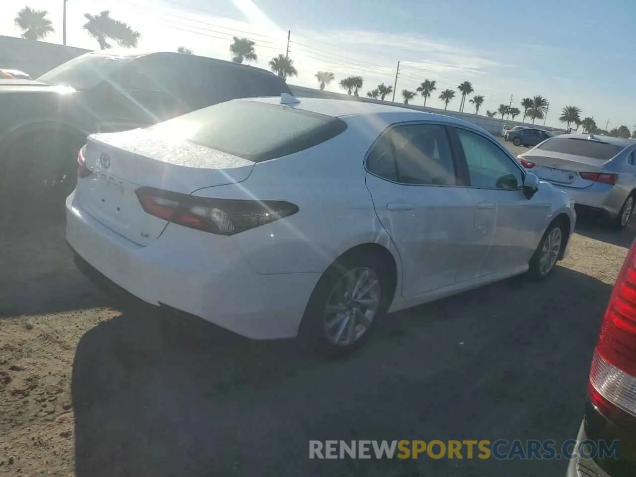 3 Photograph of a damaged car 4T1C11AK6PU801093 TOYOTA CAMRY 2023