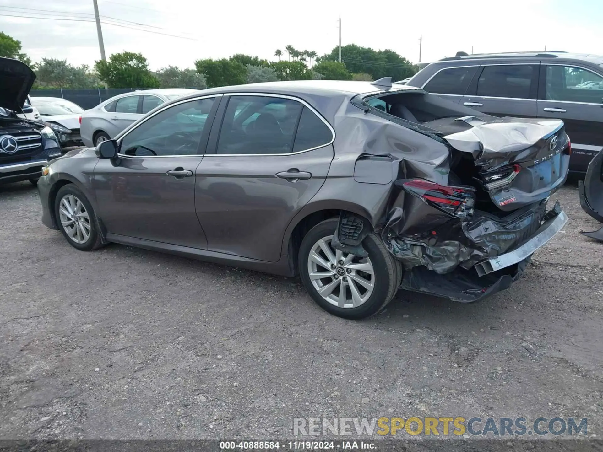 19 Photograph of a damaged car 4T1C11AK7PU188157 TOYOTA CAMRY 2023