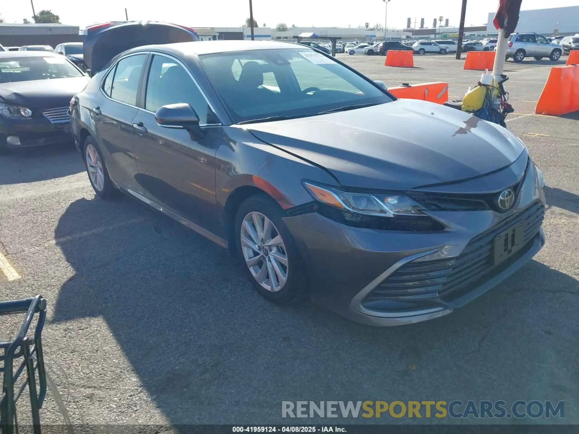 1 Photograph of a damaged car 4T1C11AK7PU749988 TOYOTA CAMRY 2023