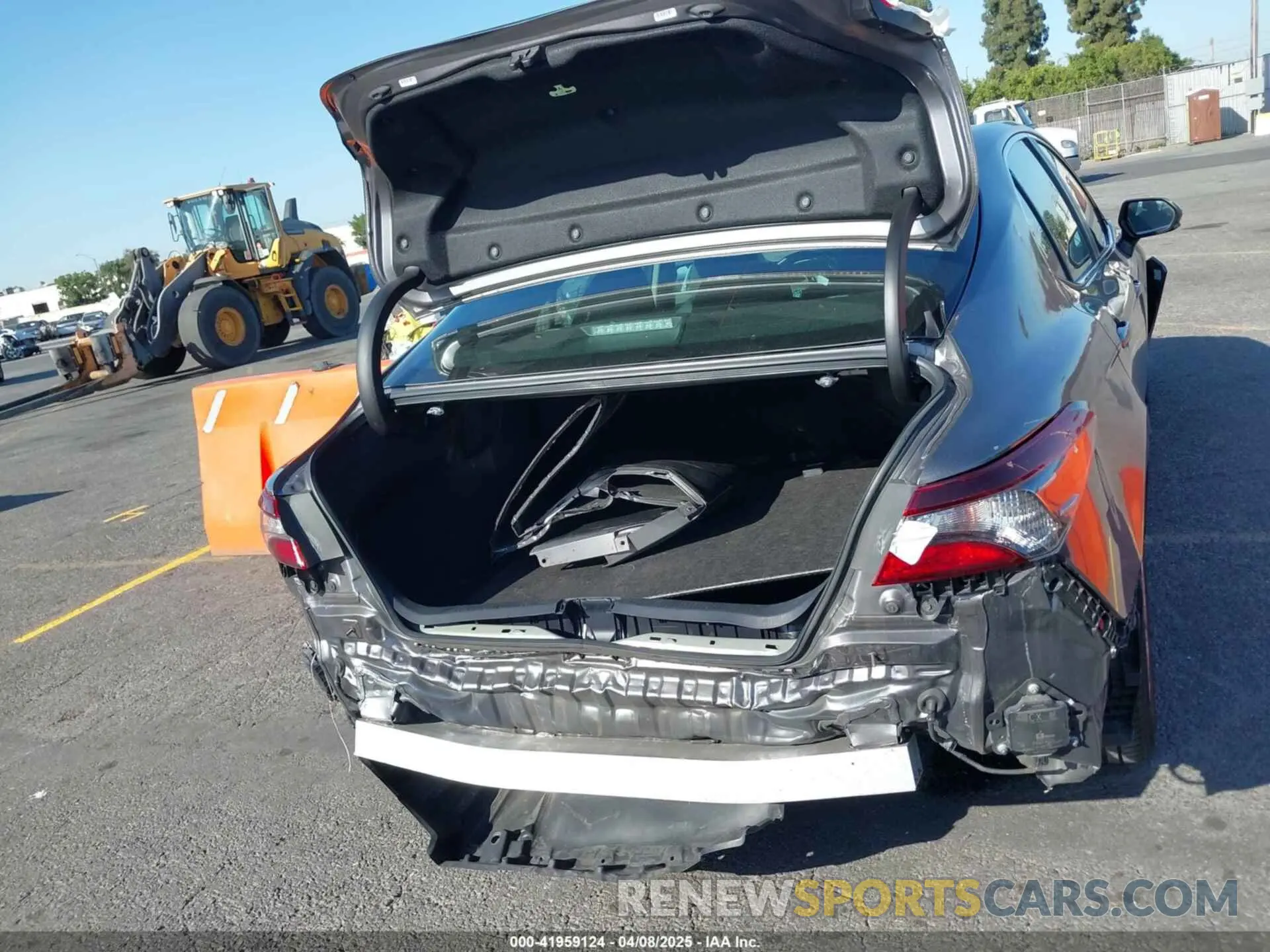 17 Photograph of a damaged car 4T1C11AK7PU749988 TOYOTA CAMRY 2023