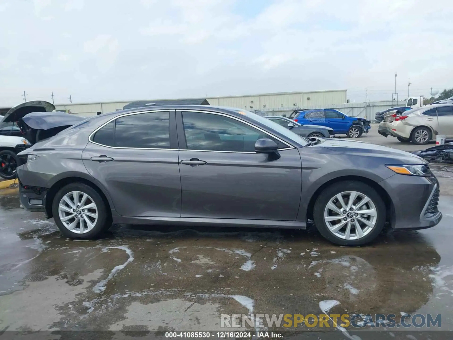 13 Photograph of a damaged car 4T1C11AK7PU750378 TOYOTA CAMRY 2023