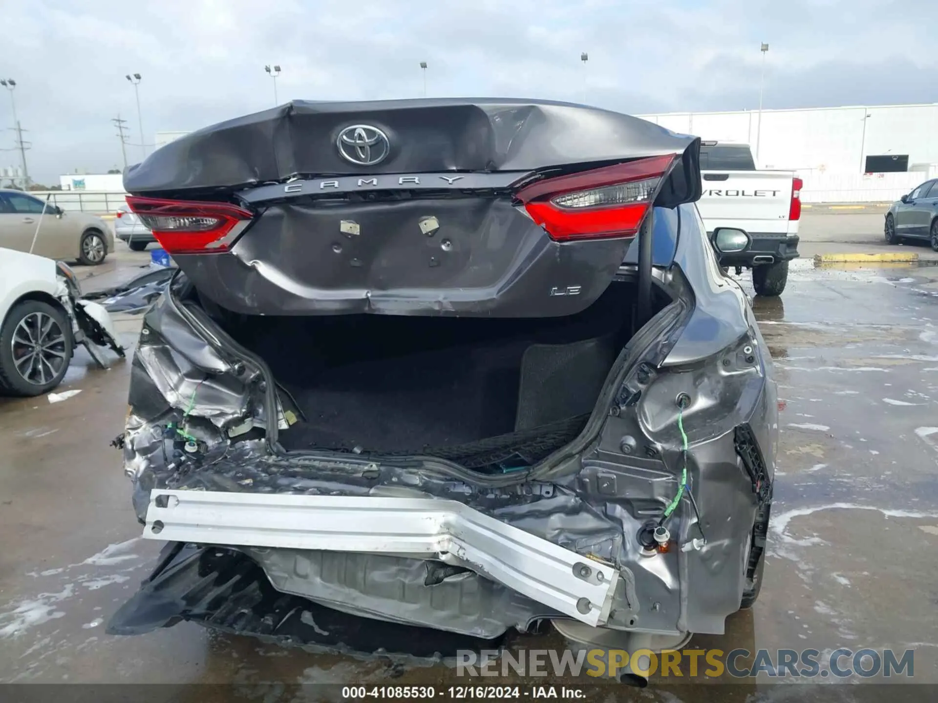 16 Photograph of a damaged car 4T1C11AK7PU750378 TOYOTA CAMRY 2023