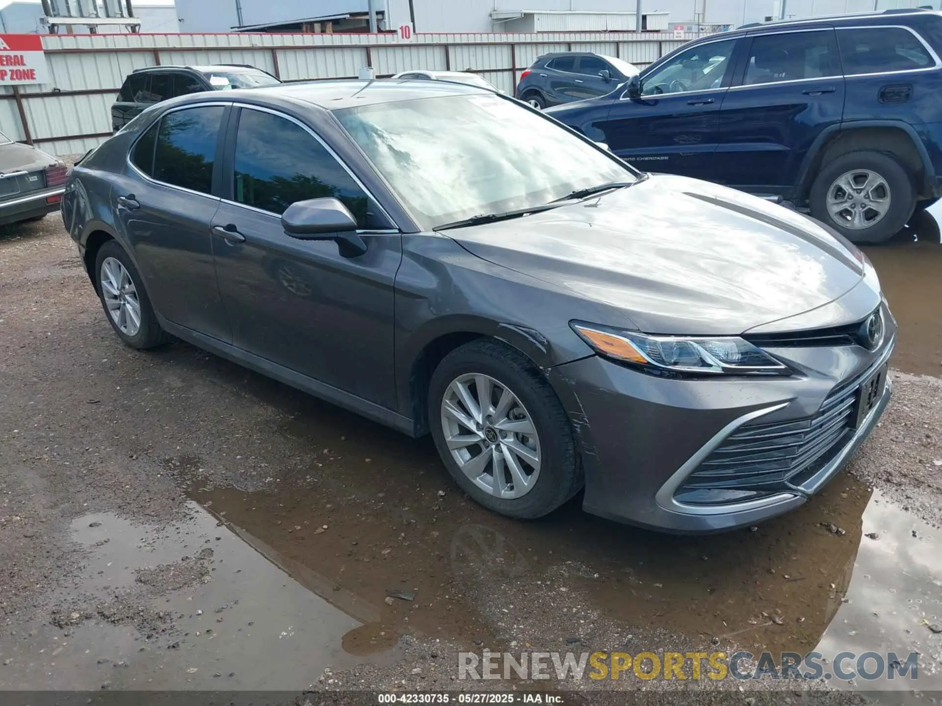 1 Photograph of a damaged car 4T1C11AK7PU809154 TOYOTA CAMRY 2023