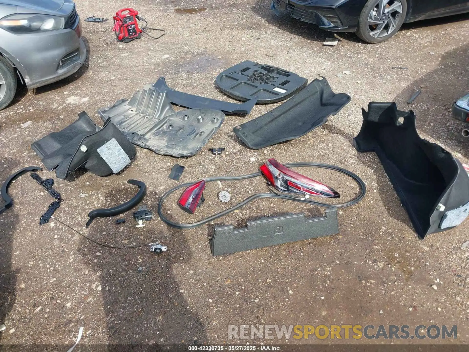 12 Photograph of a damaged car 4T1C11AK7PU809154 TOYOTA CAMRY 2023
