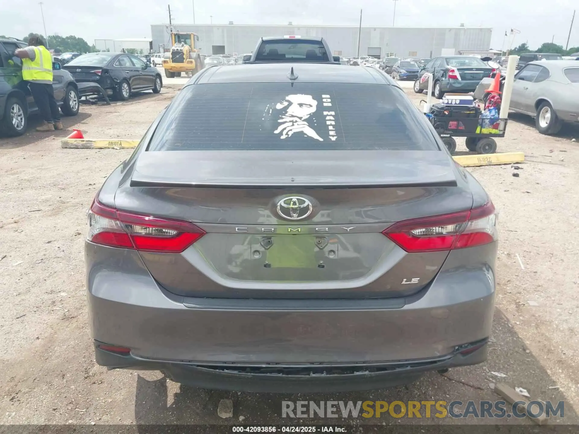 17 Photograph of a damaged car 4T1C11AK8PU132325 TOYOTA CAMRY 2023