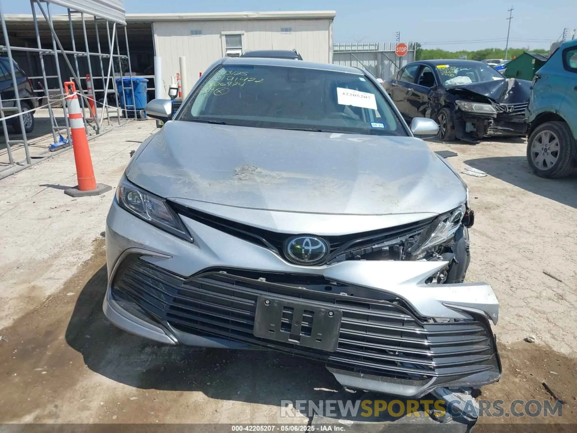 12 Photograph of a damaged car 4T1C11AK8PU806974 TOYOTA CAMRY 2023