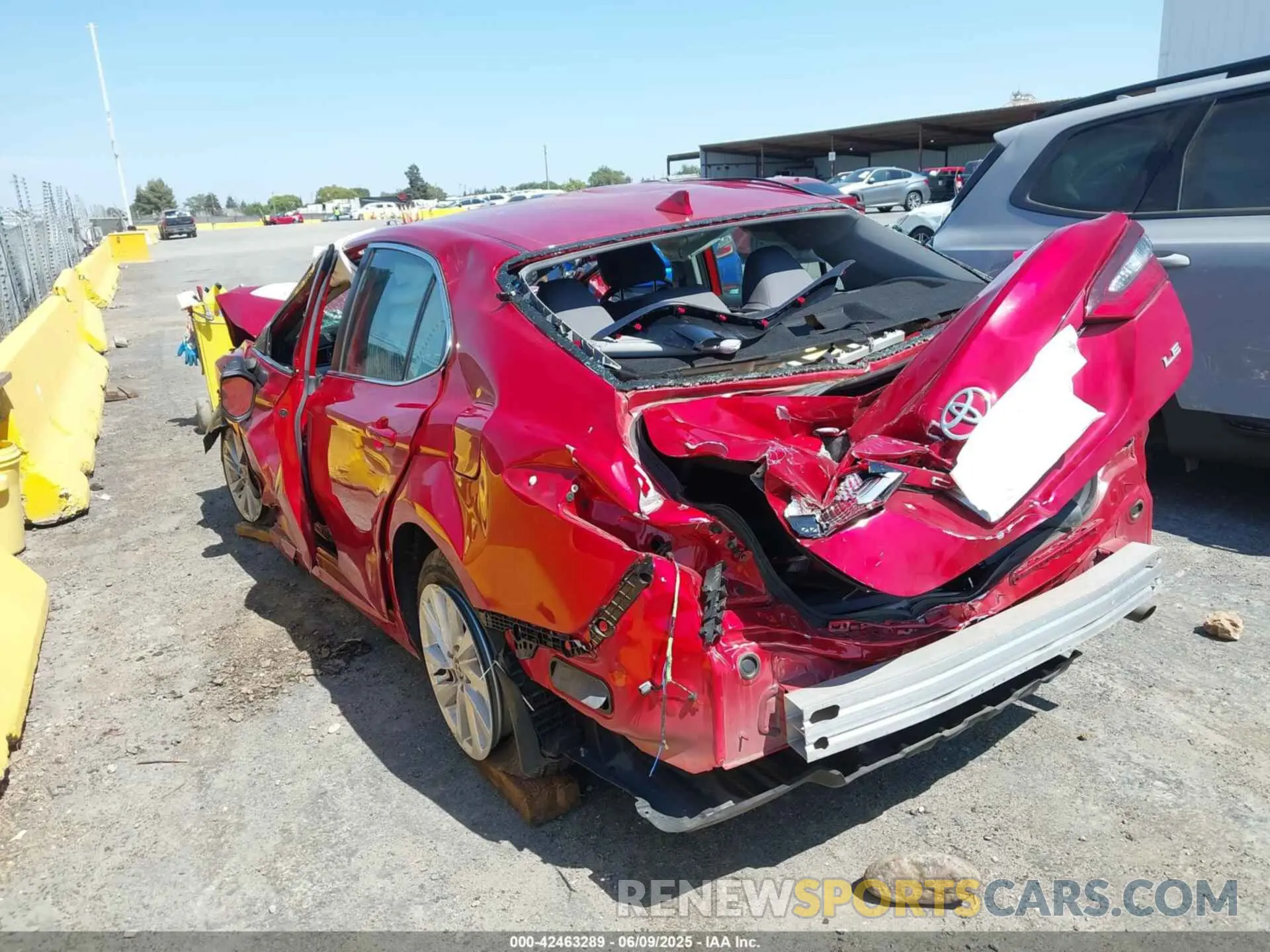 3 Photograph of a damaged car 4T1C11AK9PU090909 TOYOTA CAMRY 2023