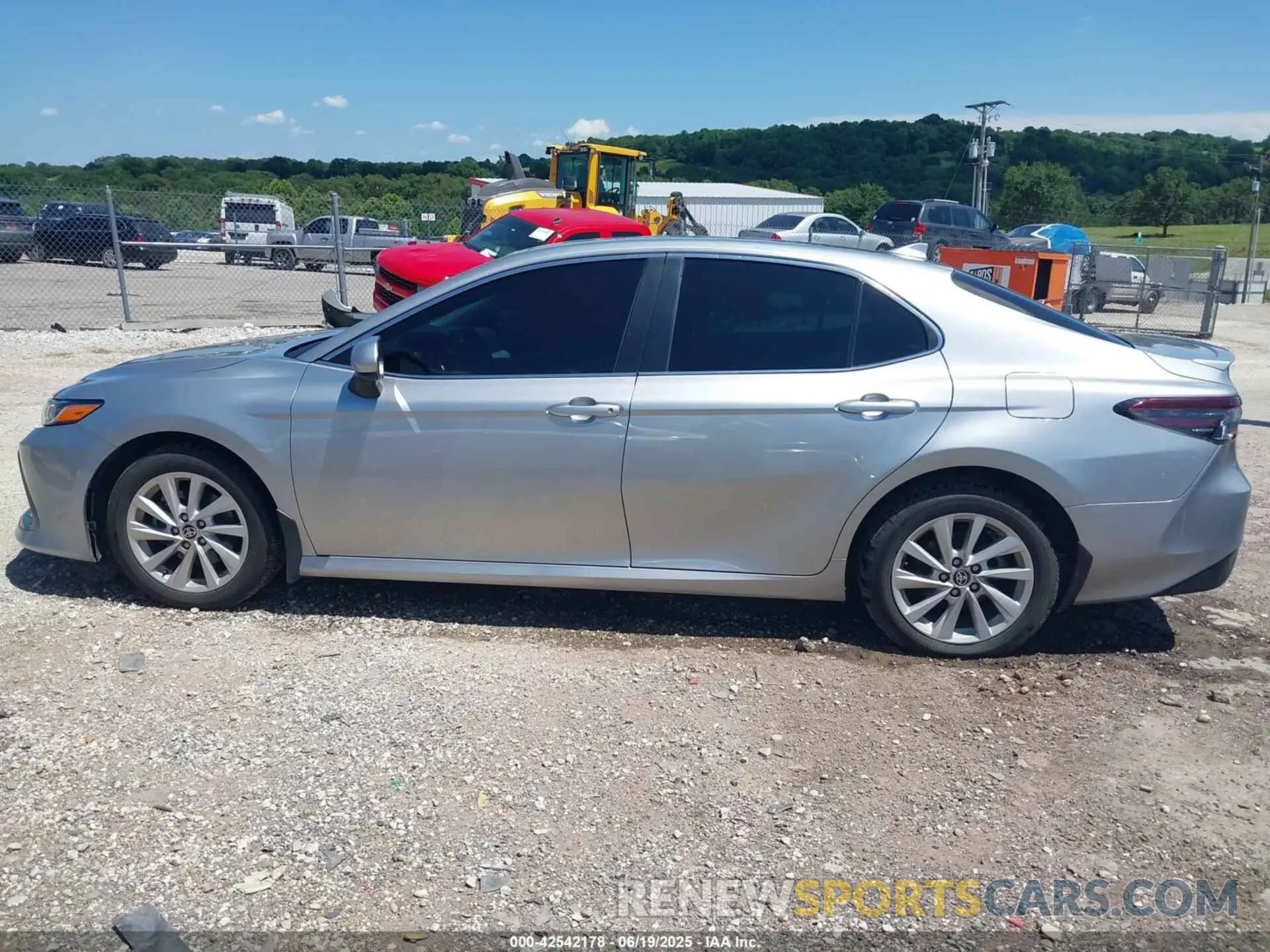 14 Photograph of a damaged car 4T1C11AK9PU095446 TOYOTA CAMRY 2023