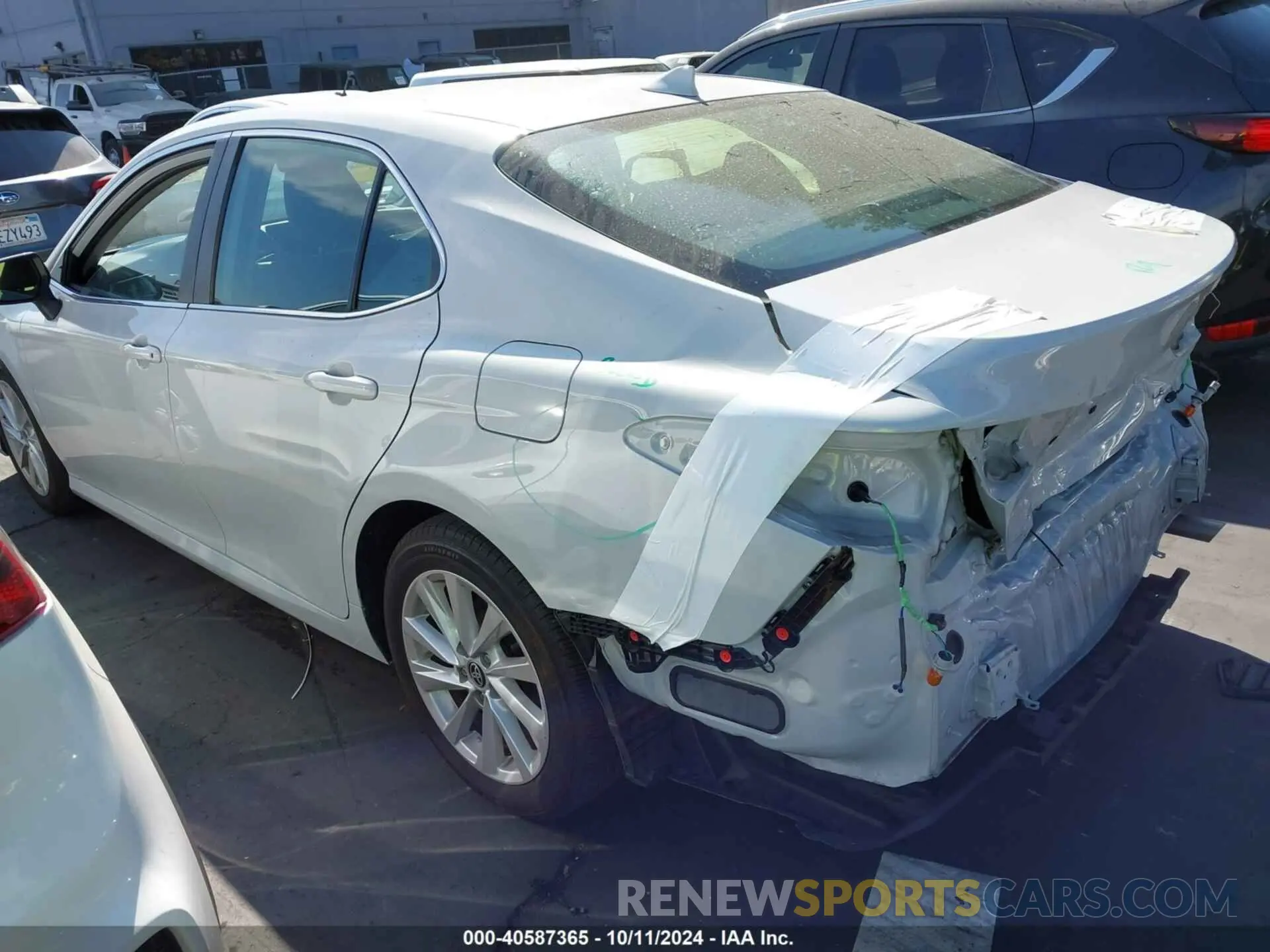 3 Photograph of a damaged car 4T1C11AK9PU121172 TOYOTA CAMRY 2023