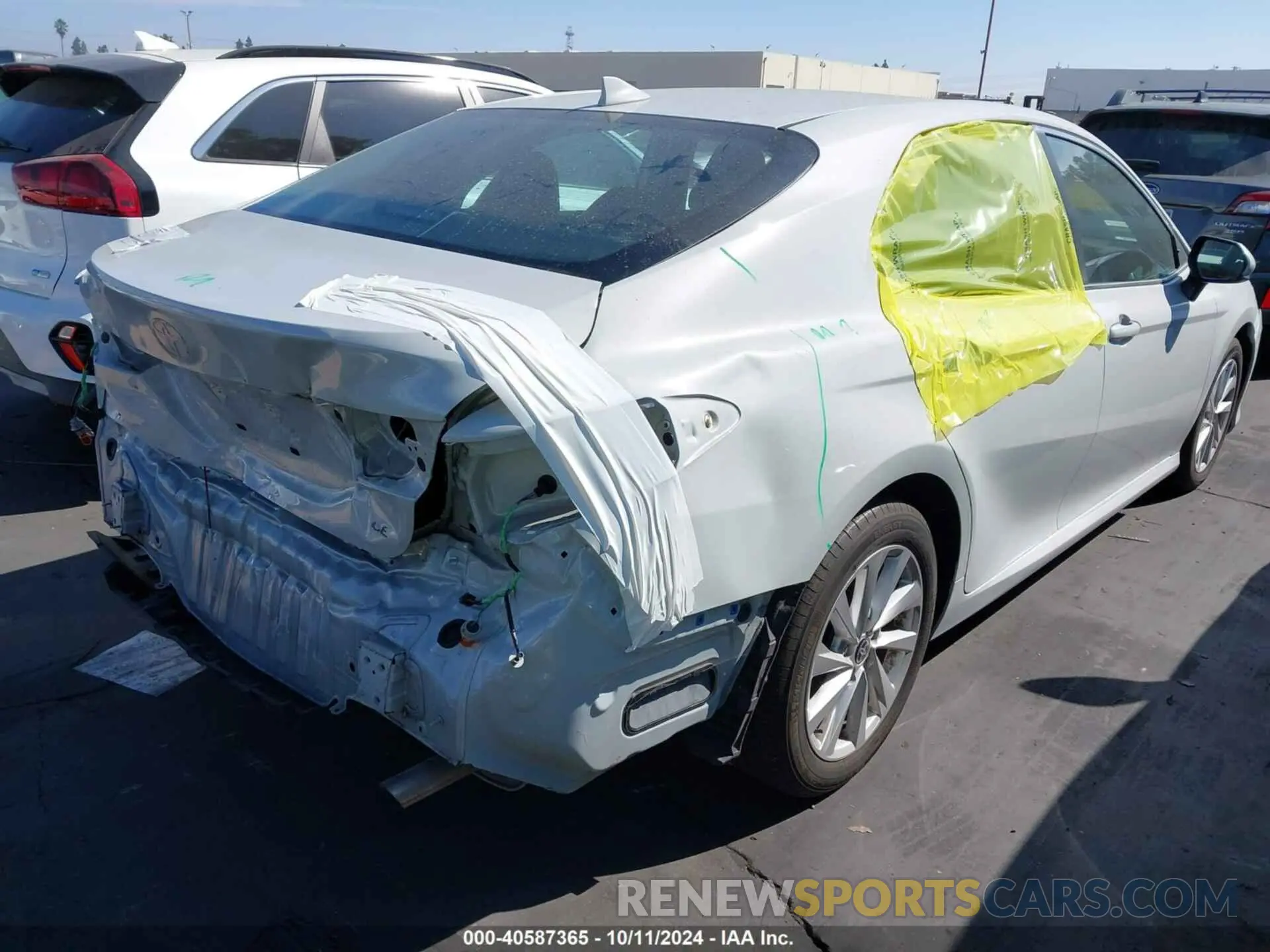 4 Photograph of a damaged car 4T1C11AK9PU121172 TOYOTA CAMRY 2023