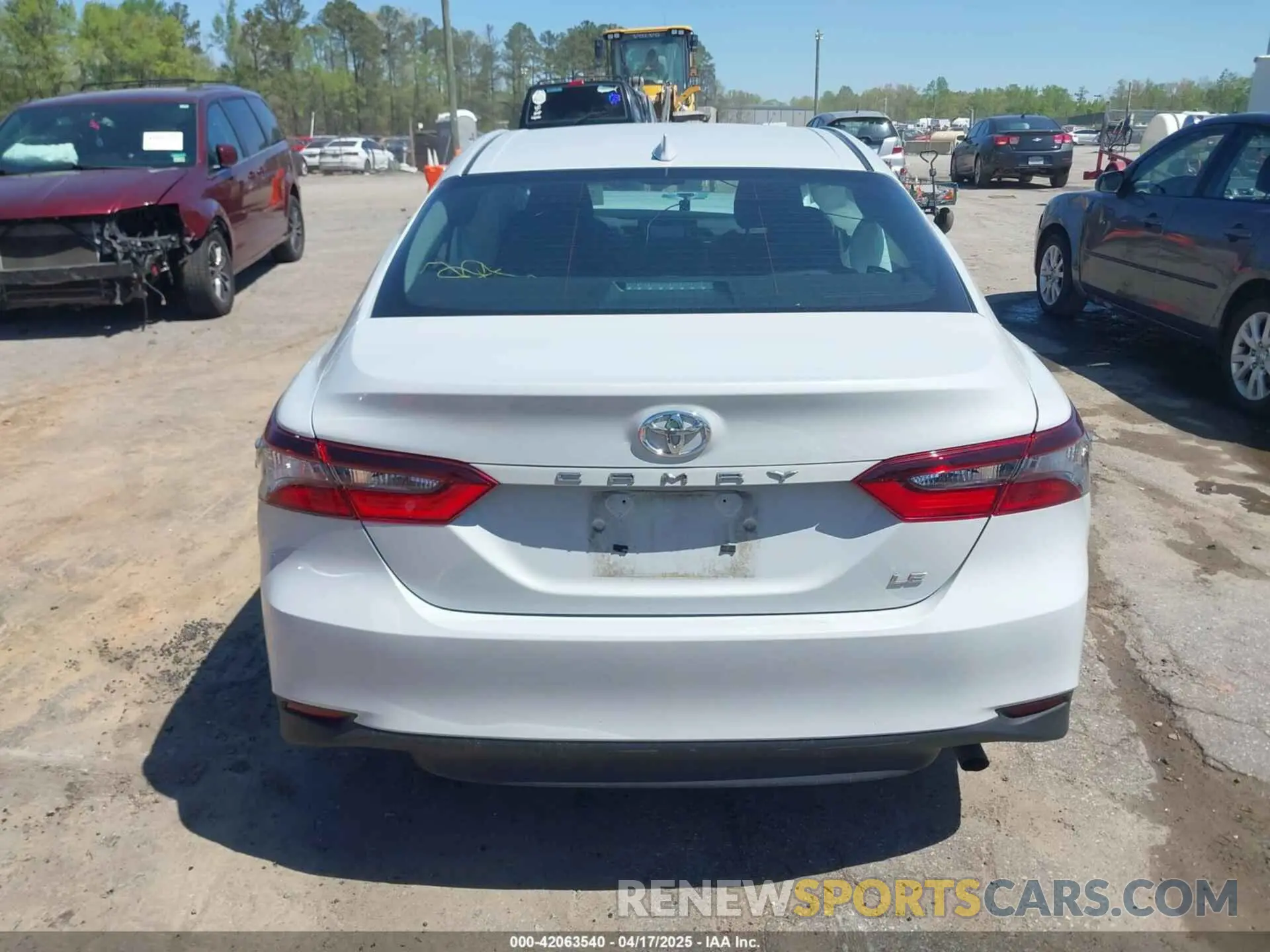 16 Photograph of a damaged car 4T1C11AK9PU142300 TOYOTA CAMRY 2023
