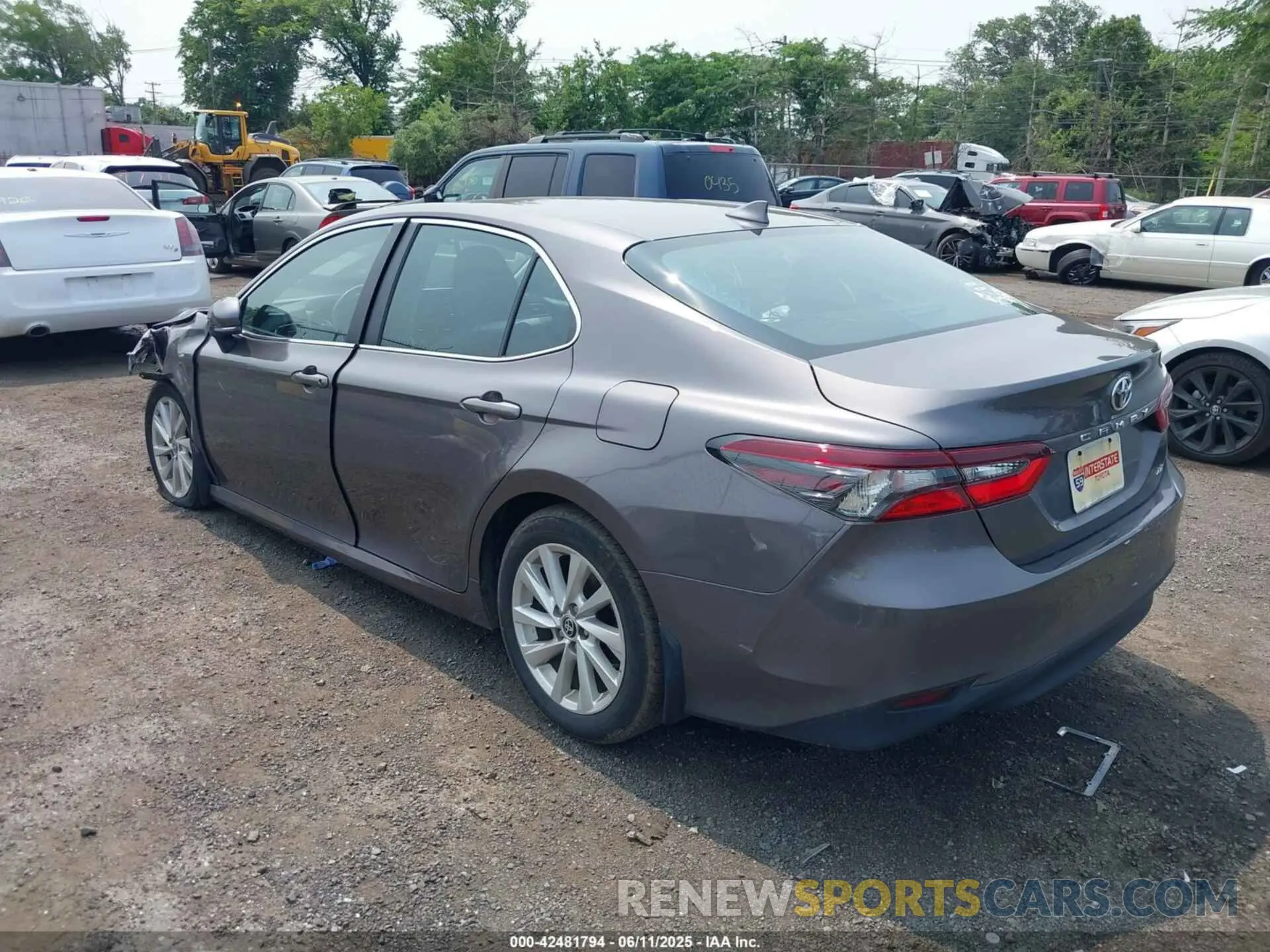 3 Photograph of a damaged car 4T1C11AK9PU760670 TOYOTA CAMRY 2023
