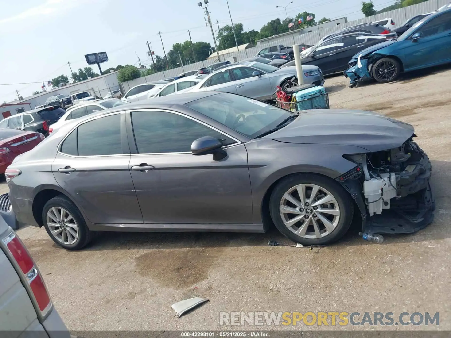 14 Photograph of a damaged car 4T1C11AK9PU762189 TOYOTA CAMRY 2023