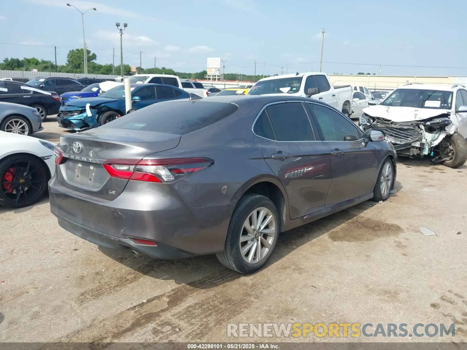 4 Photograph of a damaged car 4T1C11AK9PU762189 TOYOTA CAMRY 2023