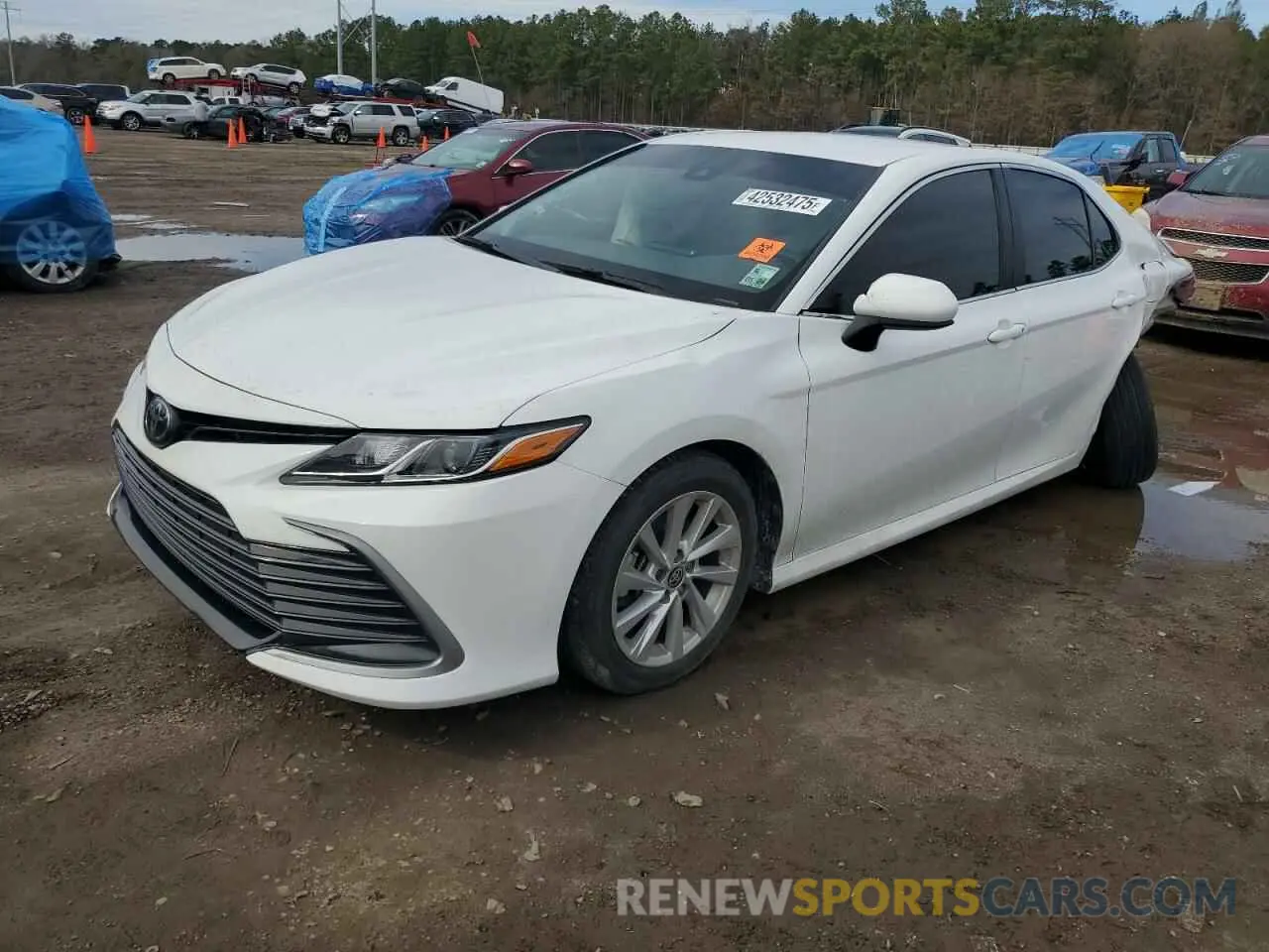 1 Photograph of a damaged car 4T1C11AK9PU812699 TOYOTA CAMRY 2023