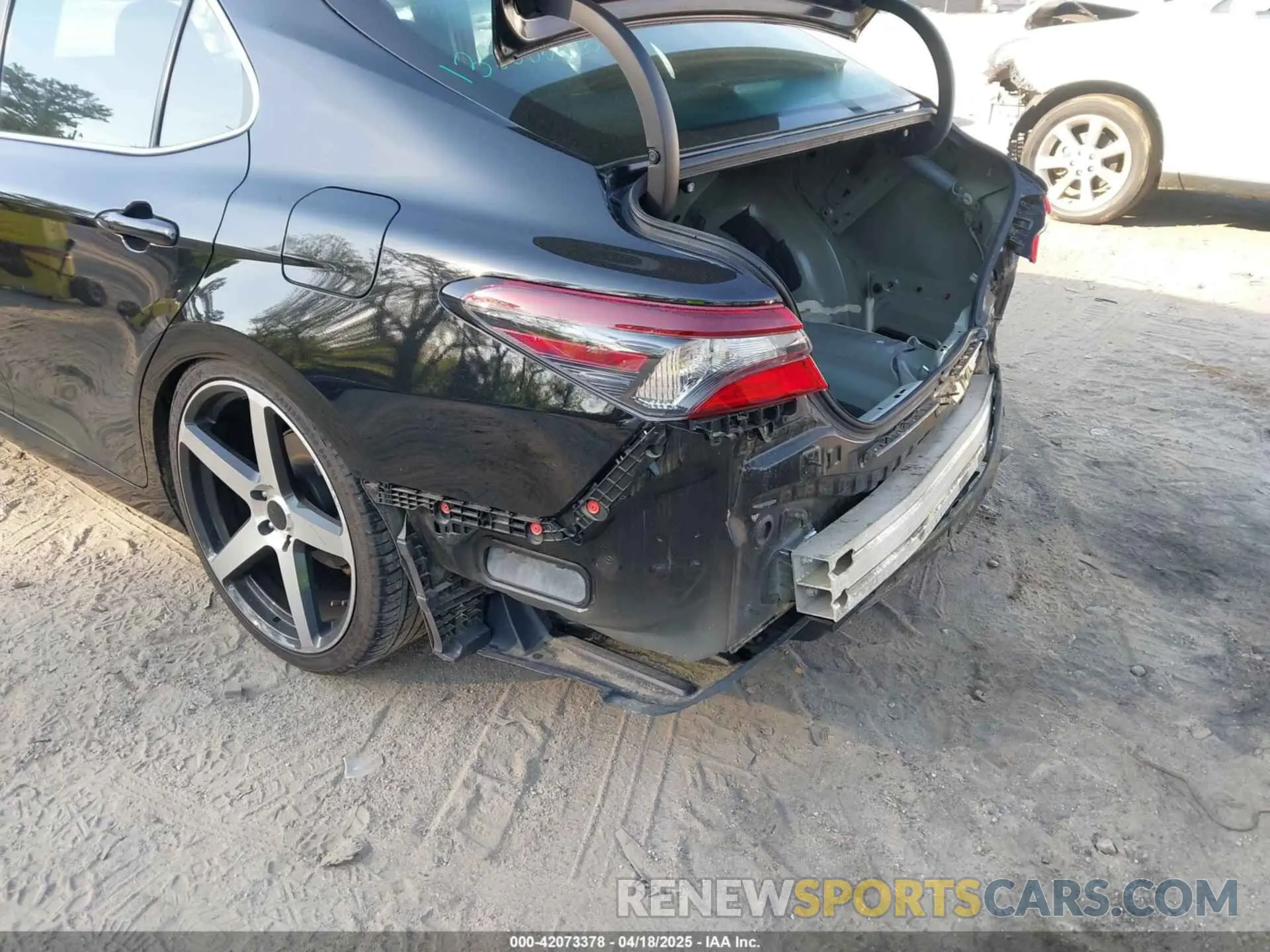 6 Photograph of a damaged car 4T1C11AKXPU111377 TOYOTA CAMRY 2023