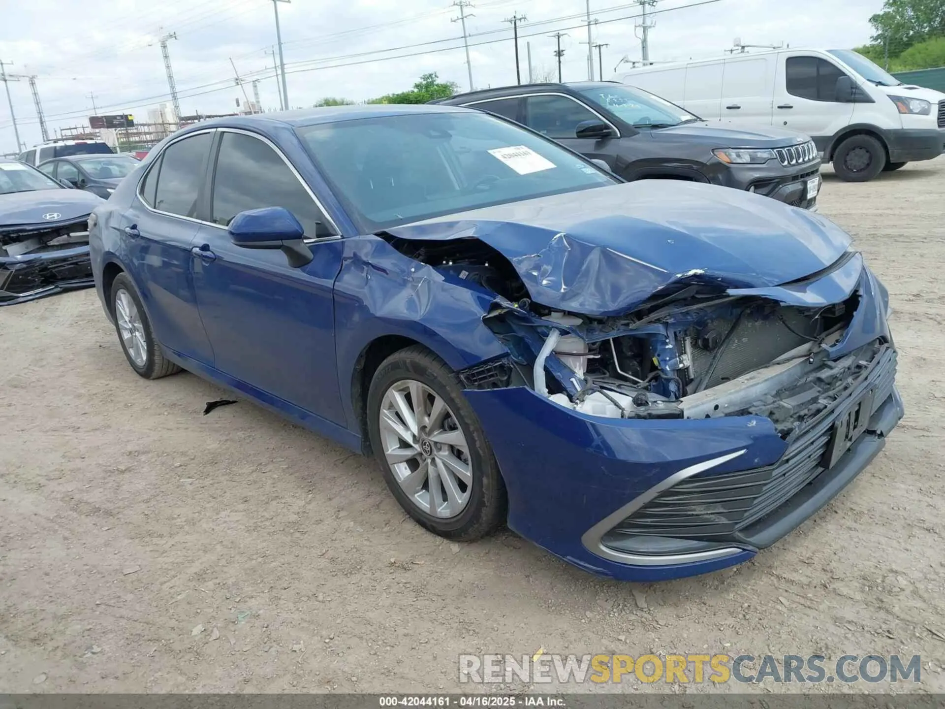 1 Photograph of a damaged car 4T1C11AKXPU111900 TOYOTA CAMRY 2023