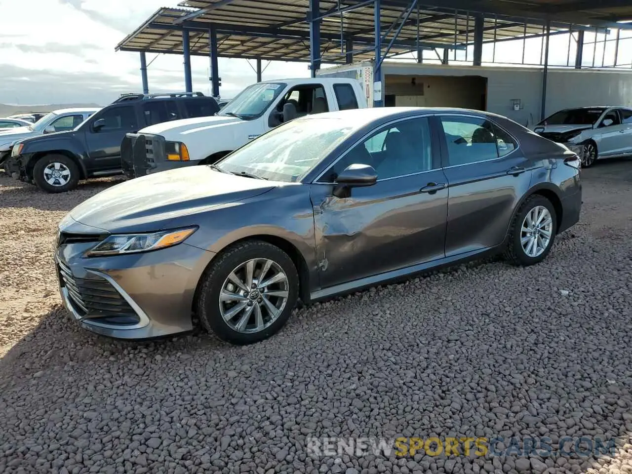 1 Photograph of a damaged car 4T1C11AKXPU140765 TOYOTA CAMRY 2023