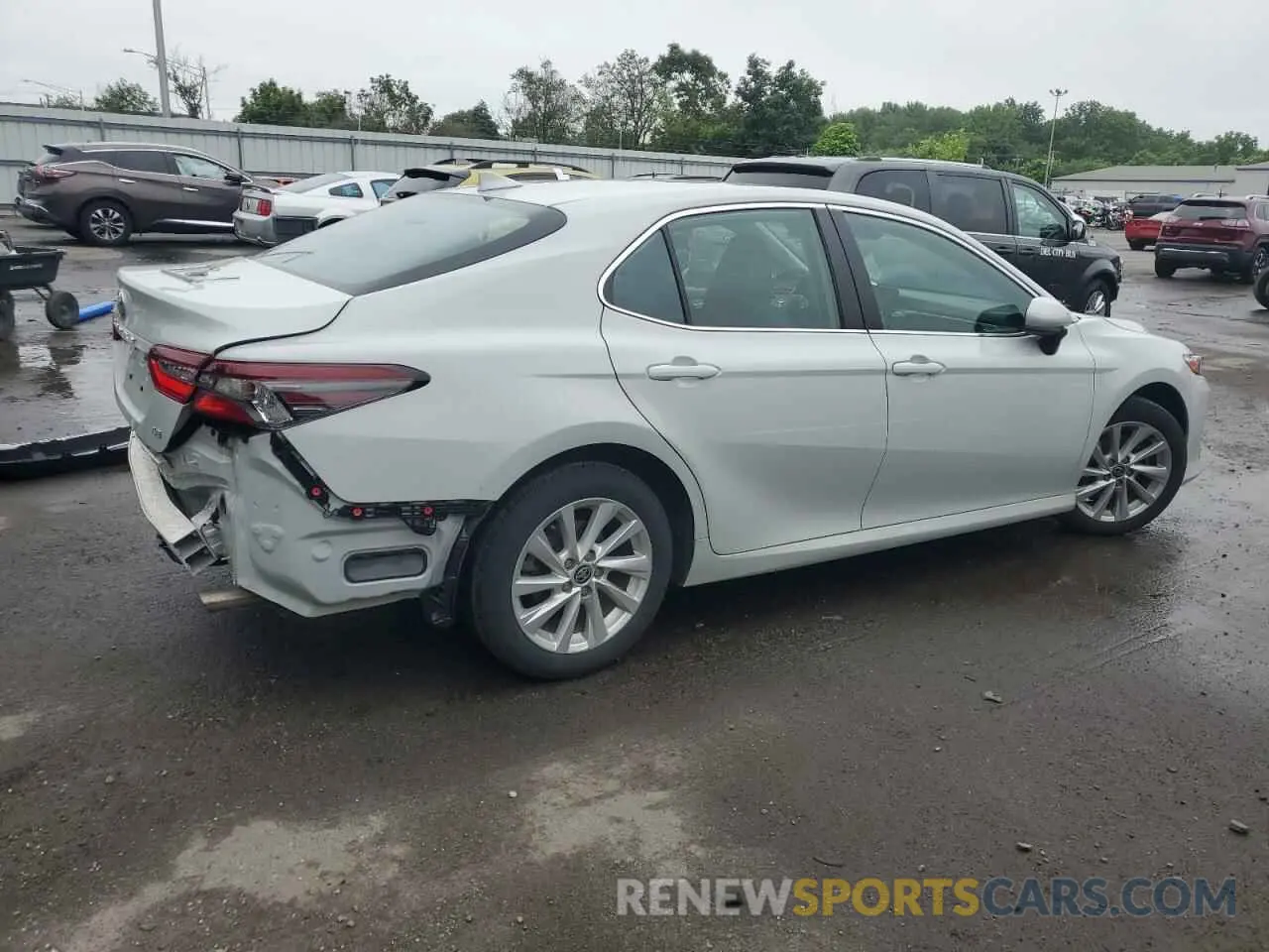 3 Photograph of a damaged car 4T1C11AKXPU180196 TOYOTA CAMRY 2023